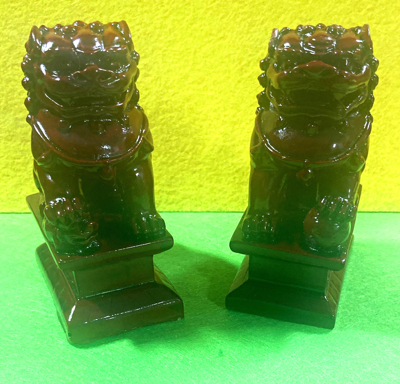 set of VINTAGE RISING RED FOO DOGS, Chinese Guardian Lions, ex. cond. w/ box set of VINTAGE RISING RED FOO DOGS, Chinese Guardian Lions, ex. cond. w/ box