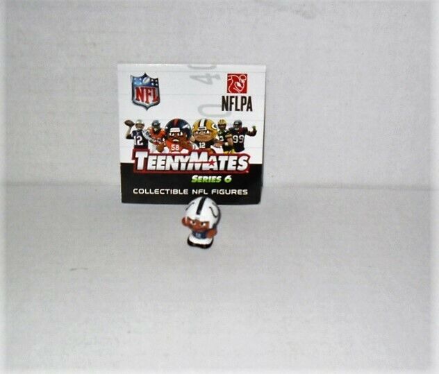 TEENYMATES NFL FOOTBALL SERIES 6 SINGLE FIGURE #12 ANDREW LUCK COLTS LOOSE