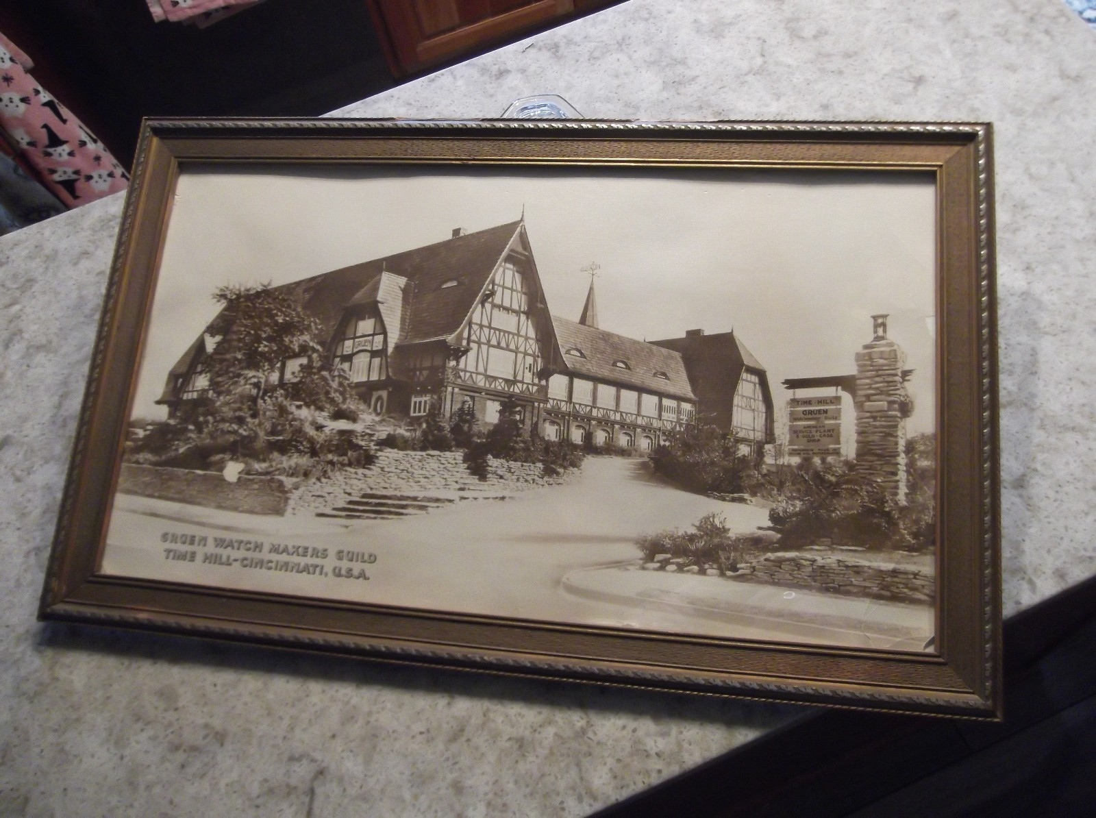 Antique Photo The Gruen Watch Makers Guild Time Hill Cincinati USA Framed 26x15 Antique Photo The Gruen Watch Makers Guild Time Hill Cincinati USA Framed 26x15