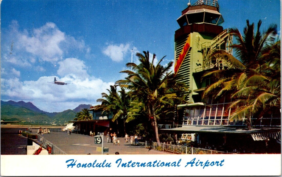 Honolulu Airport HI Plane Landing Hawaii postcard NQ7