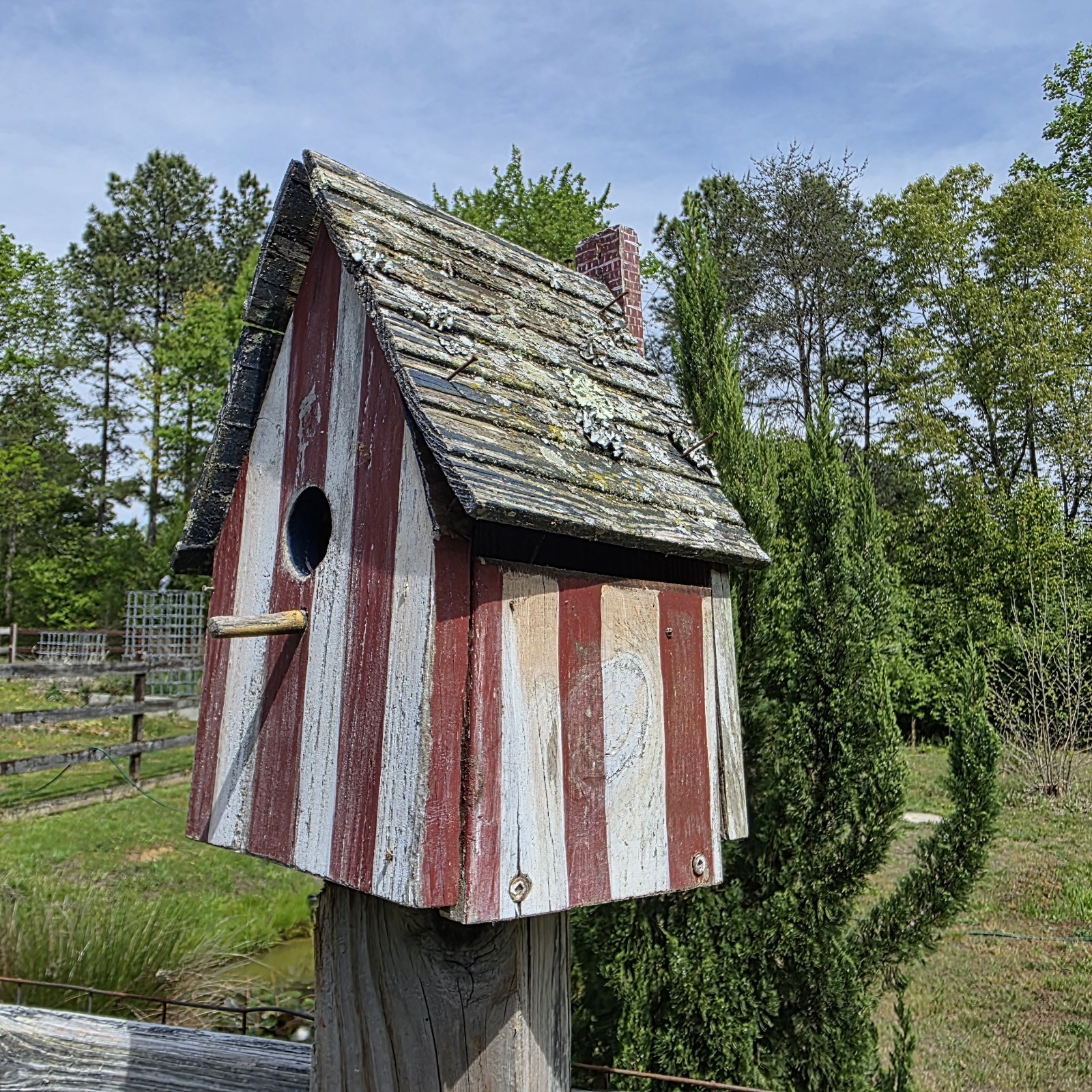 Vintage Distressed Americana Bird House / Fairy Garden Project ( Parts Or...