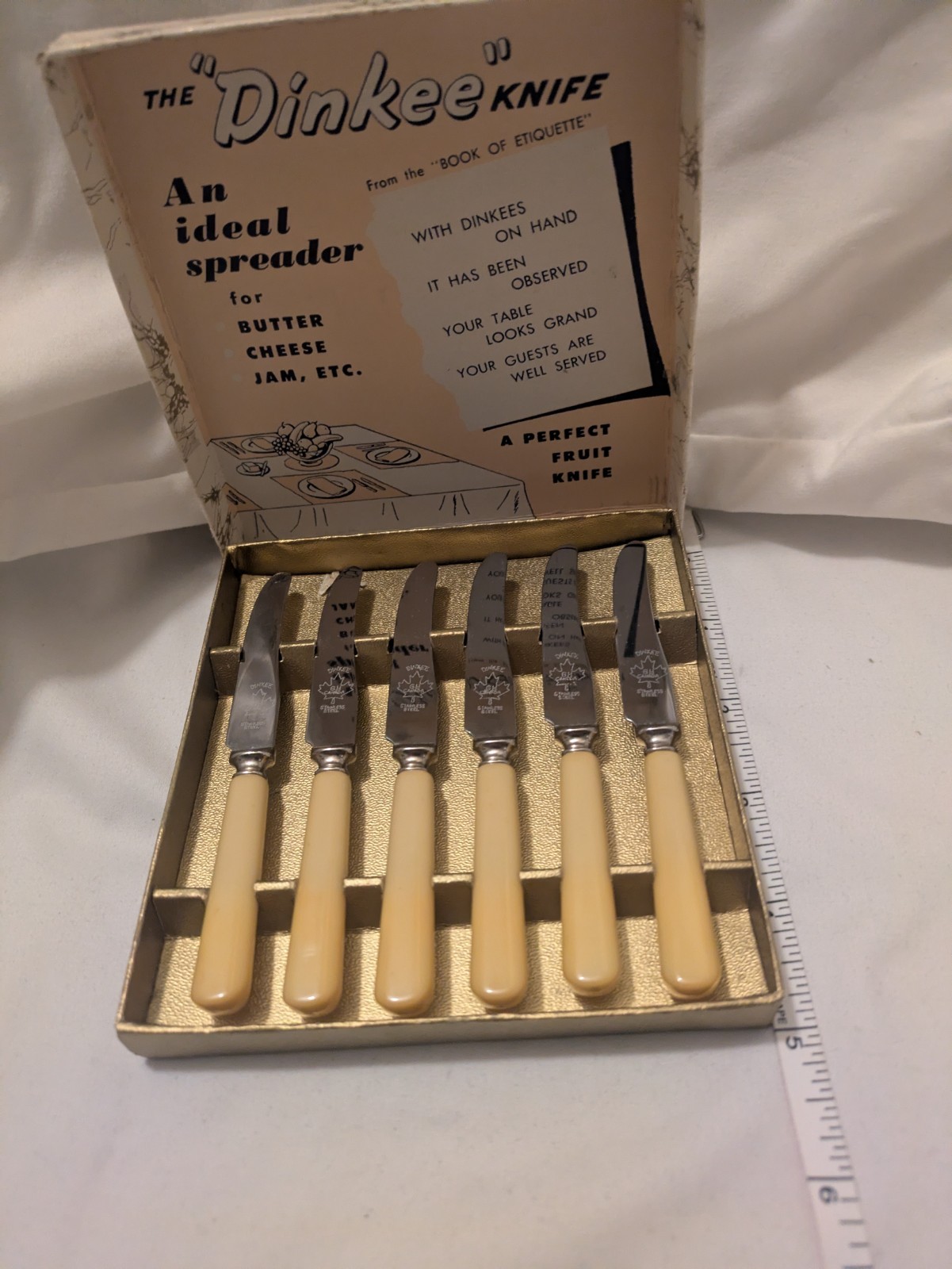 Vintage Dinky Fruit Knives BAKELIGHT.... New In The Box. new old stock Vintage Dinky Fruit Knives BAKELIGHT.... New In The Box. new old stock