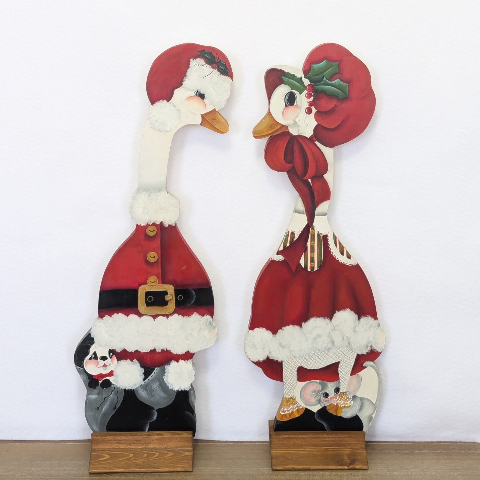 Vintage Hand Painted Wood Christmas Goose Couple Santa Mrs Claus Folk Art 22”