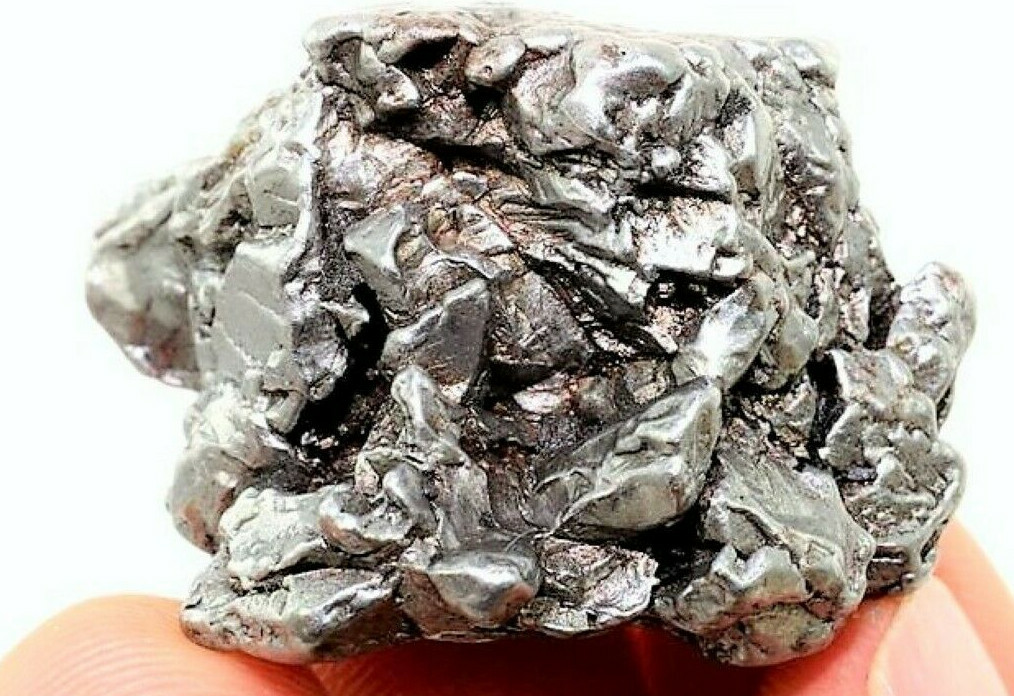 CAMPO DEL CIELO LARGE IRON NICKEL METEORITE BIG PIECE METEOR SPACE ROCK ASTEROID CAMPO DEL CIELO LARGE IRON NICKEL METEORITE BIG PIECE METEOR SPACE ROCK ASTEROID