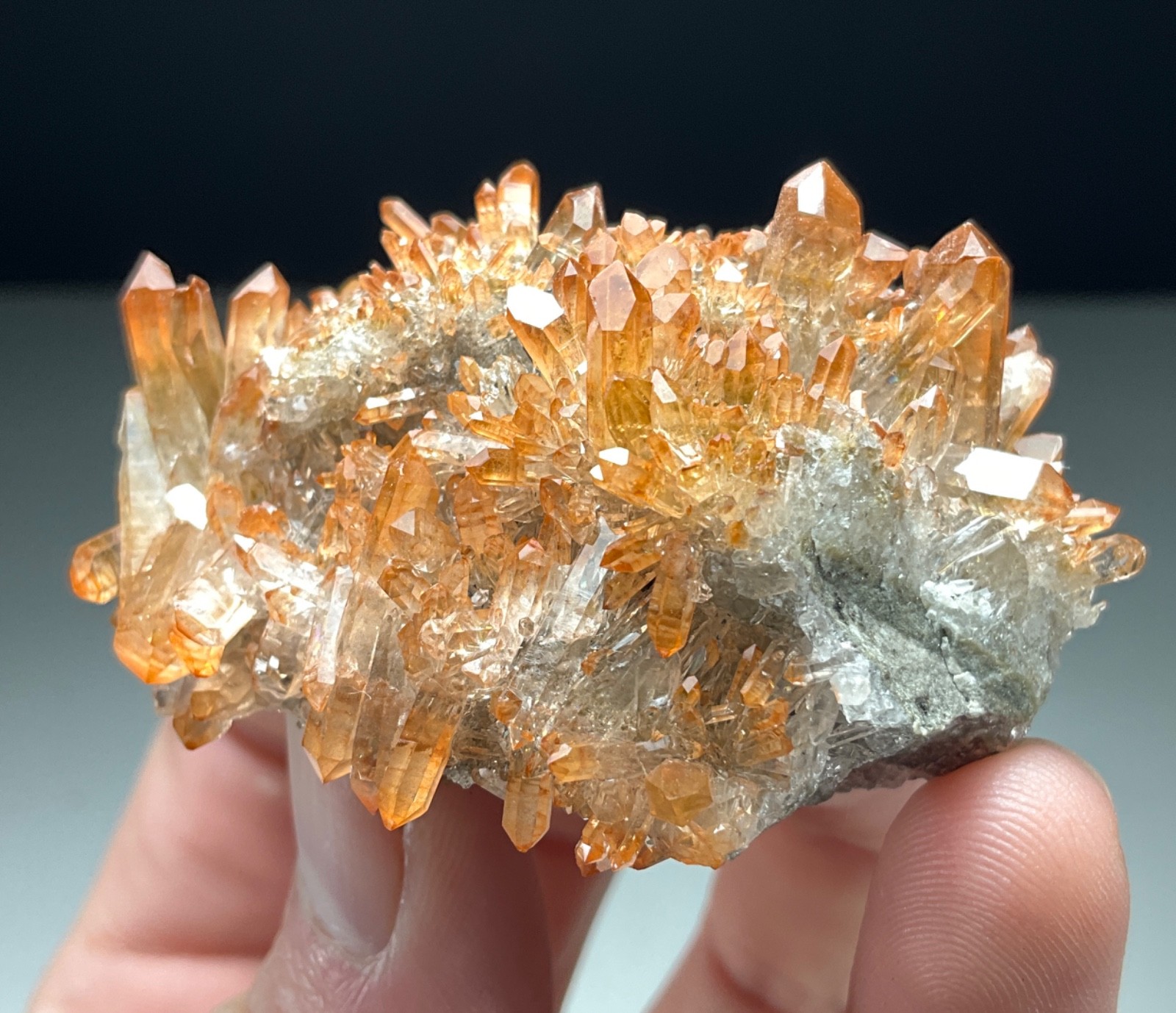 SUPERB QUARTZ WITH HEMATITE INCLUSIONS FROM SMEDJEBACKEN, SWEDEN SUPERB QUARTZ WITH HEMATITE INCLUSIONS FROM SMEDJEBACKEN, SWEDEN