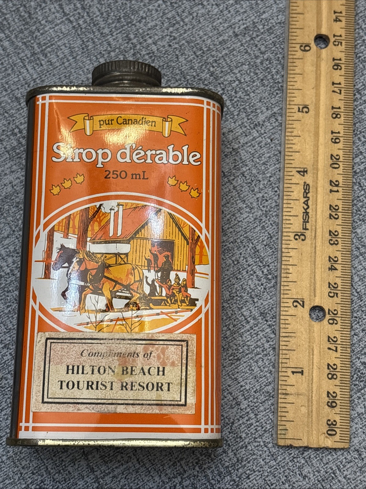 VINTAGE CANADIAN PURE MAPLE SYRUP 250 ml TIN
