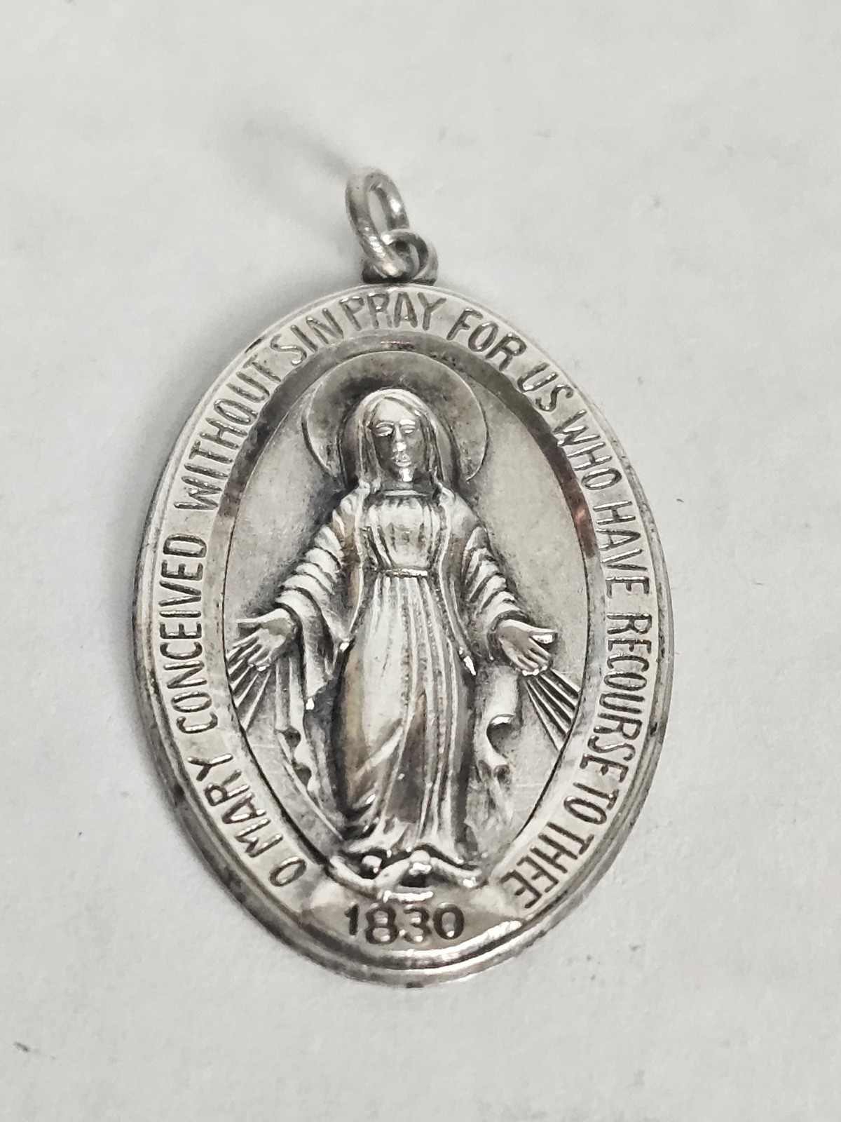 Vintage Sterling Silver Catholic Miraculous Medal Pendant, Virgin Mary Vintage Sterling Silver Catholic Miraculous Medal Pendant, Virgin Mary