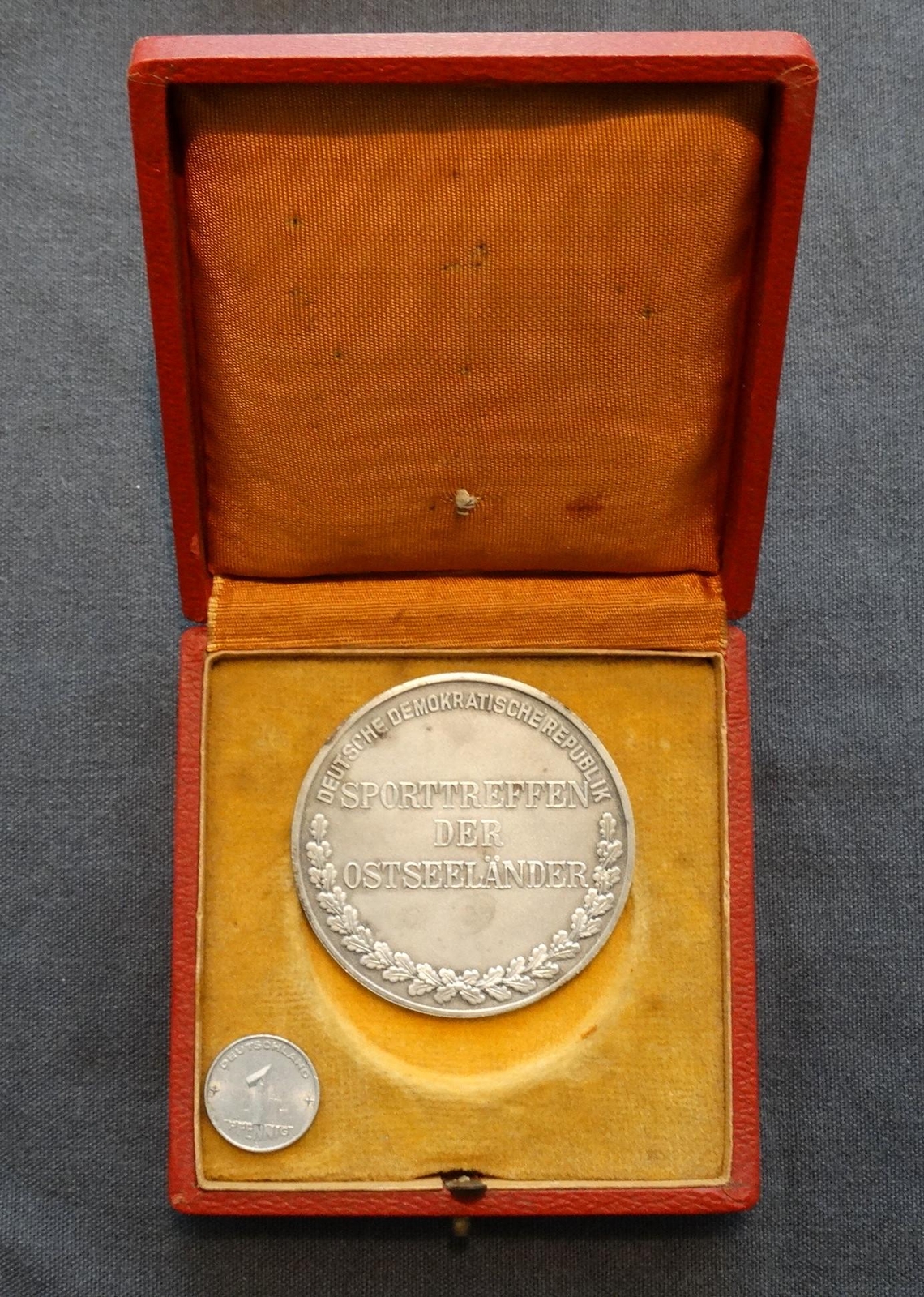 GDR sports meeting of the Baltic Sea countries, 2nd winner, Rostock 1958, case medal GDR sports meeting of the Baltic Sea countries, 2nd winner, Rostock 1958, case medal