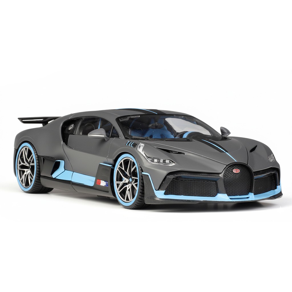 1:18 Bugatti Divo Track-Focused Hypercar Alloy Car Model Diecast Collectible 1:18 Bugatti Divo Track-Focused Hypercar Alloy Car Model Diecast Collectible