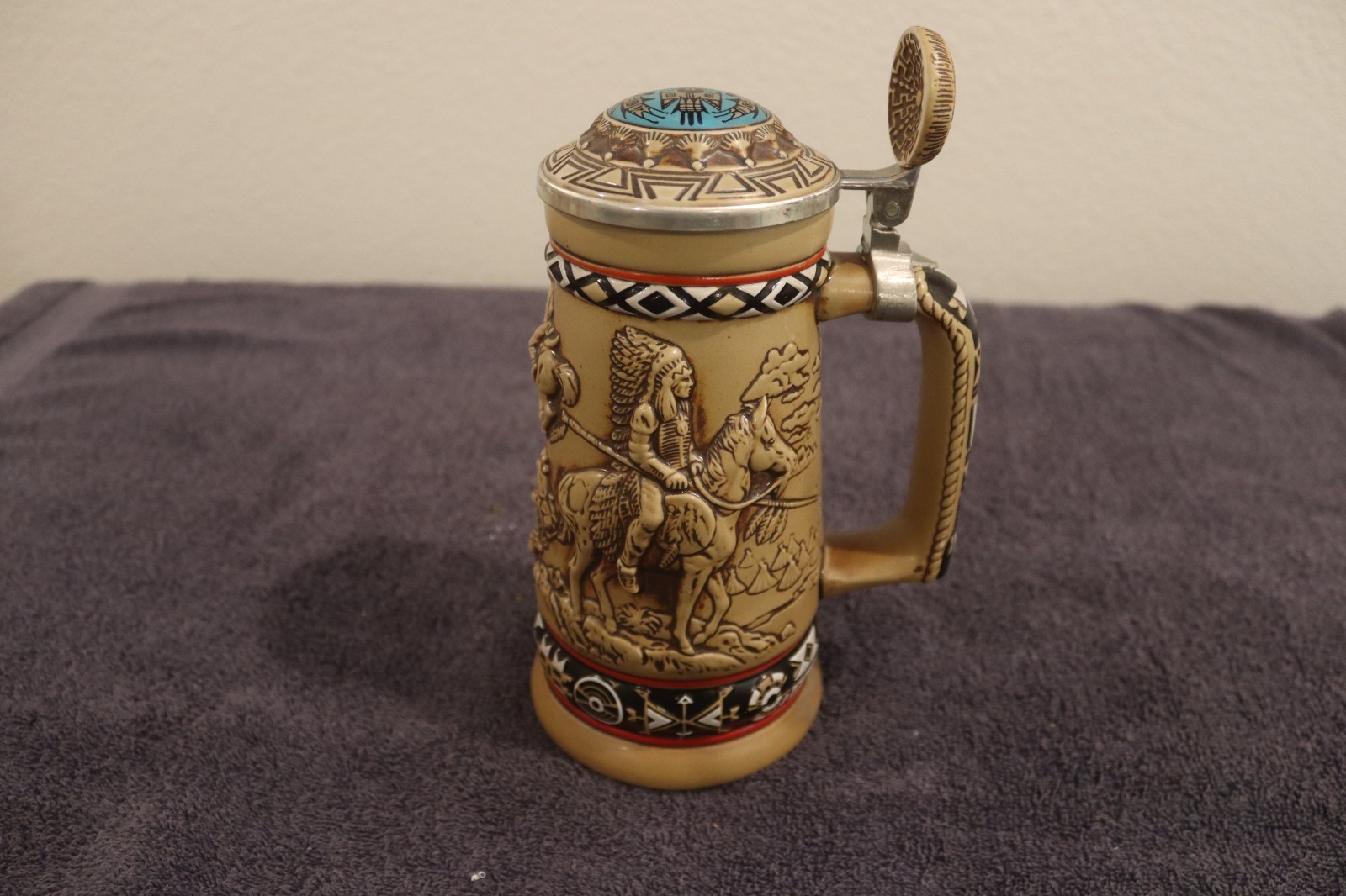 Vintage 1988 AVON Beer Stein Mug \ Vintage 1988 AVON Beer Stein Mug \