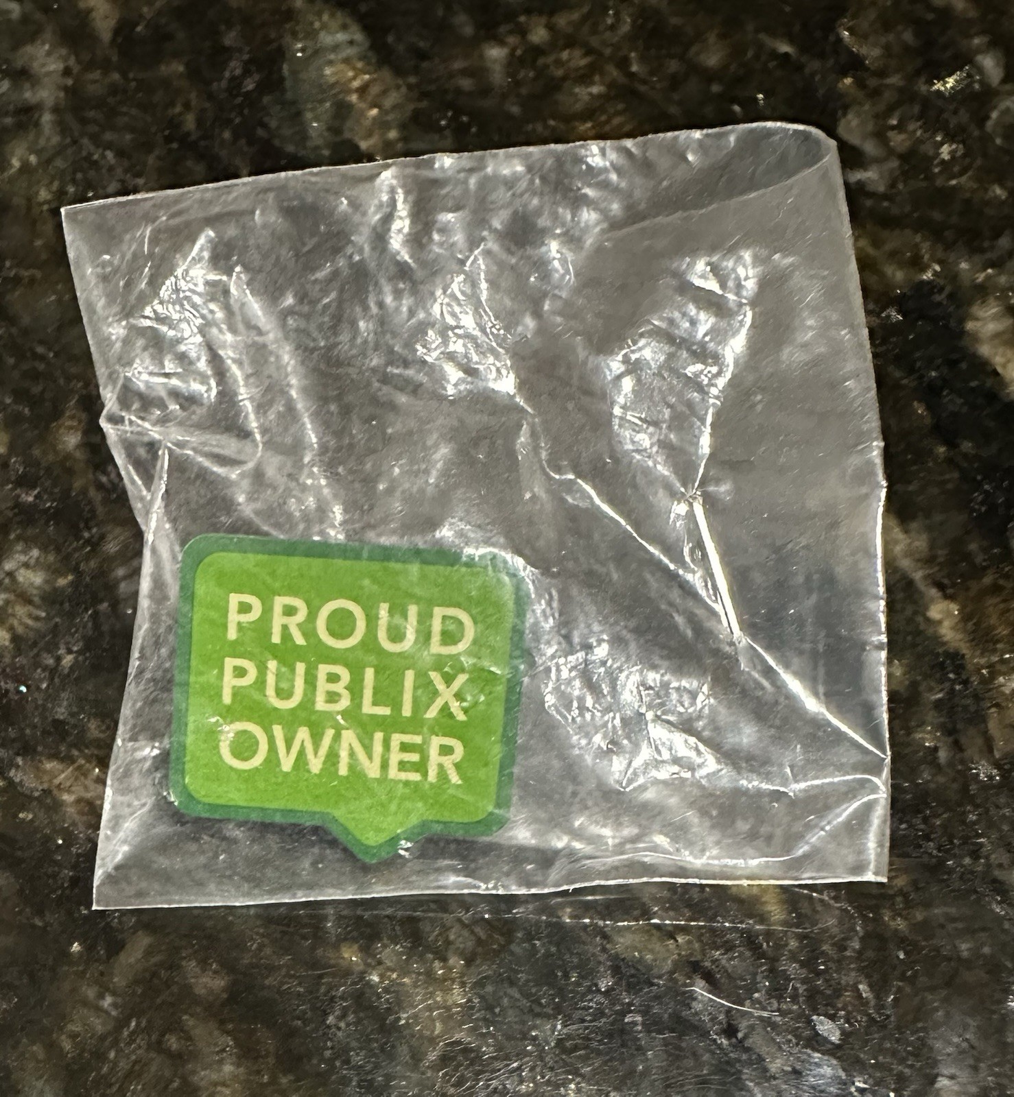 Publix Proud Publix Owner Lapel Pin NEW SEALED Publix Proud Publix Owner Lapel Pin NEW SEALED