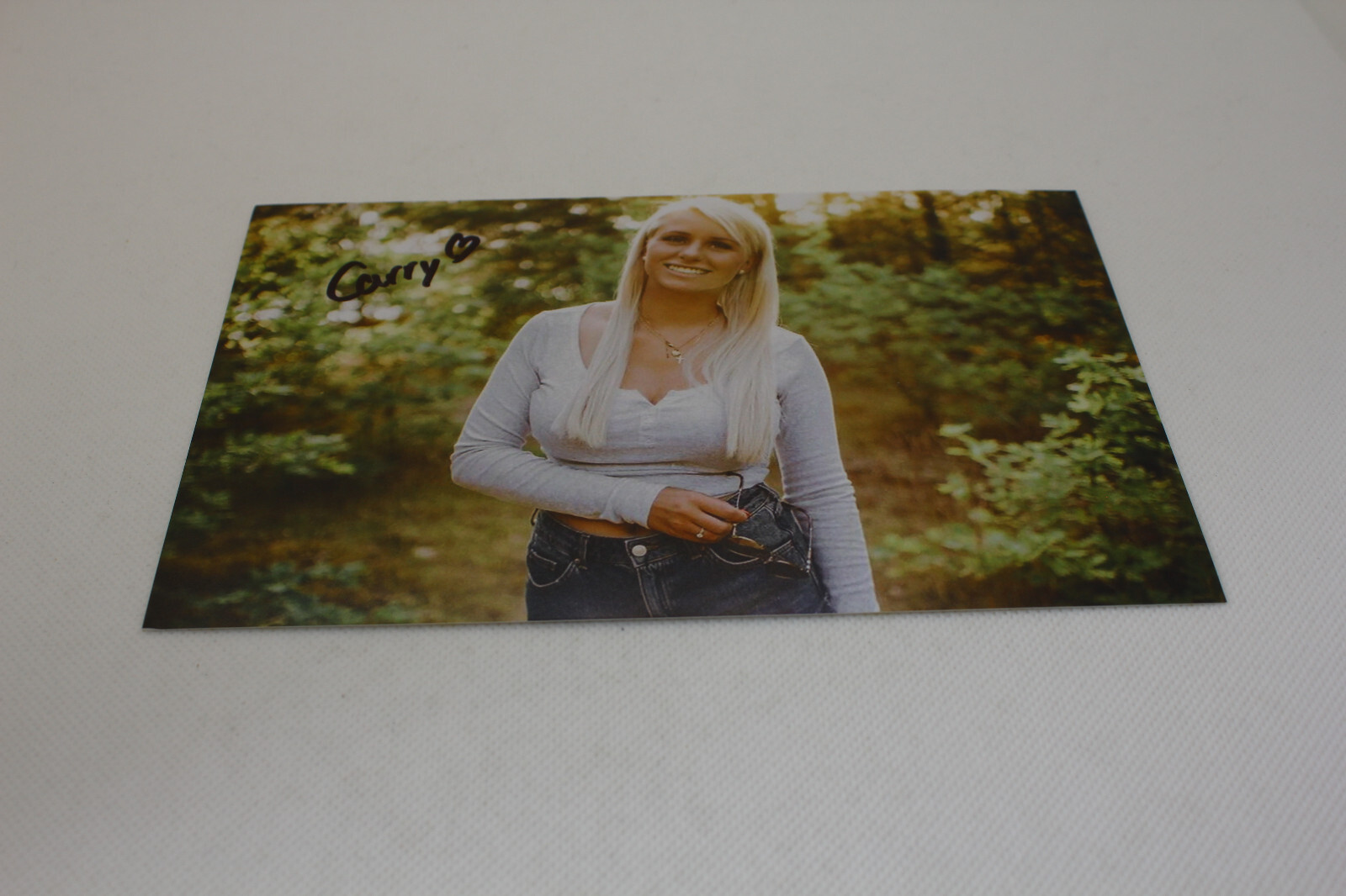 CARINAA PACK - signed photo 12.5x19 autograph (1867) CARINAA PACK - signed photo 12.5x19 autograph (1867)