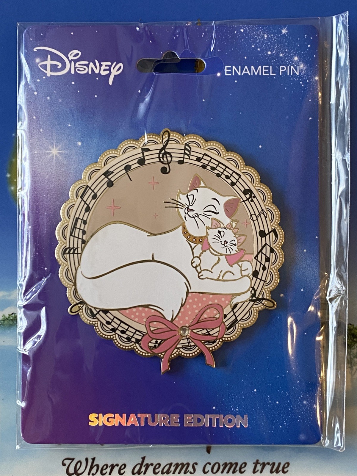 PALM Disney ~ ARISTOCATS Duchess & Marie Purrfect Harmony Jumbo Pin LE 500 PALM Disney ~ ARISTOCATS Duchess & Marie Purrfect Harmony Jumbo Pin LE 500