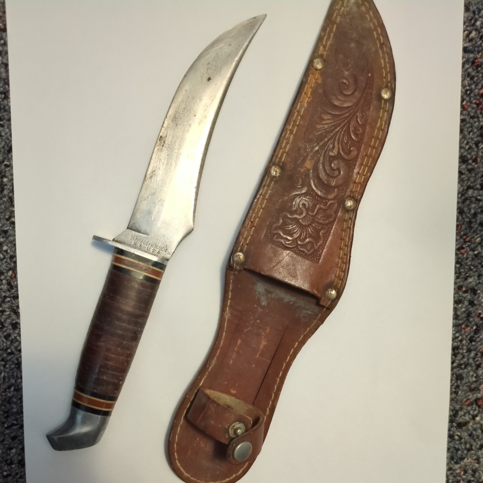 VINTAGE Schrade Walden NY USA 148 Fixed Blade Hunting Knife (1953-1973) w/sleeve VINTAGE Schrade Walden NY USA 148 Fixed Blade Hunting Knife (1953-1973) w/sleeve