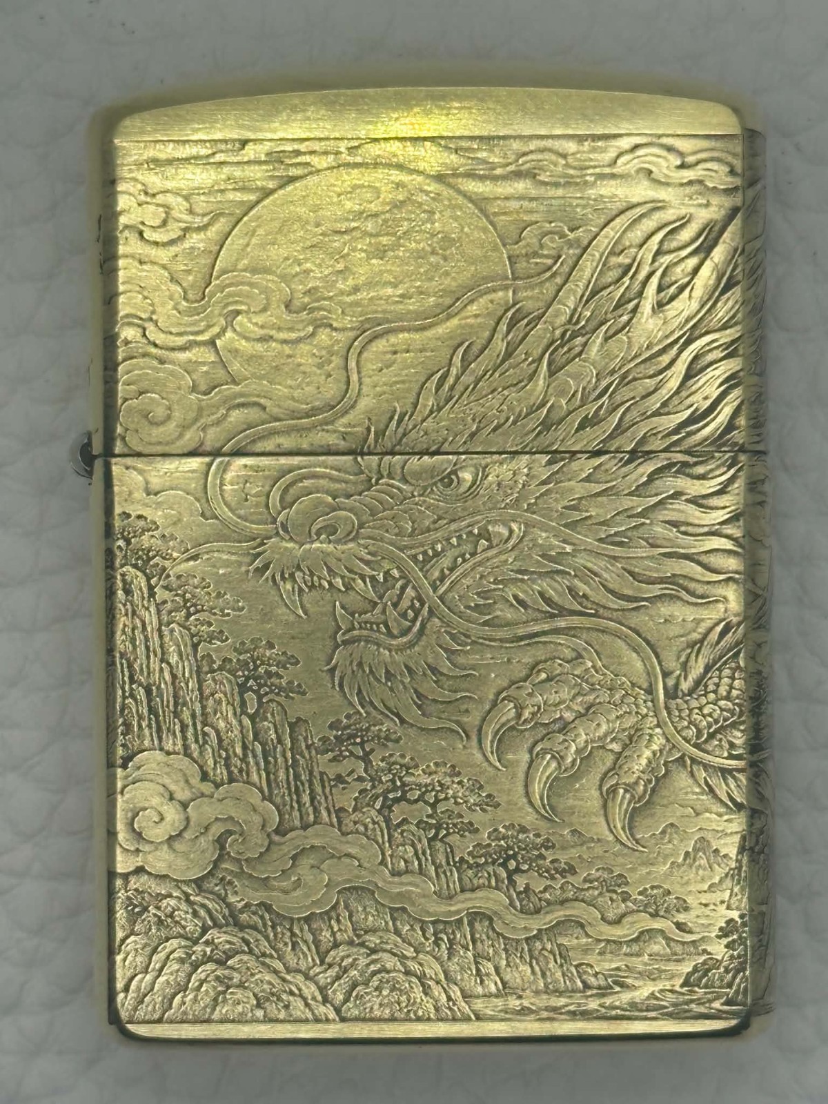 Custom Engraved Zippo - Chinese Dragon - Zippo Armor Brass - NEW
