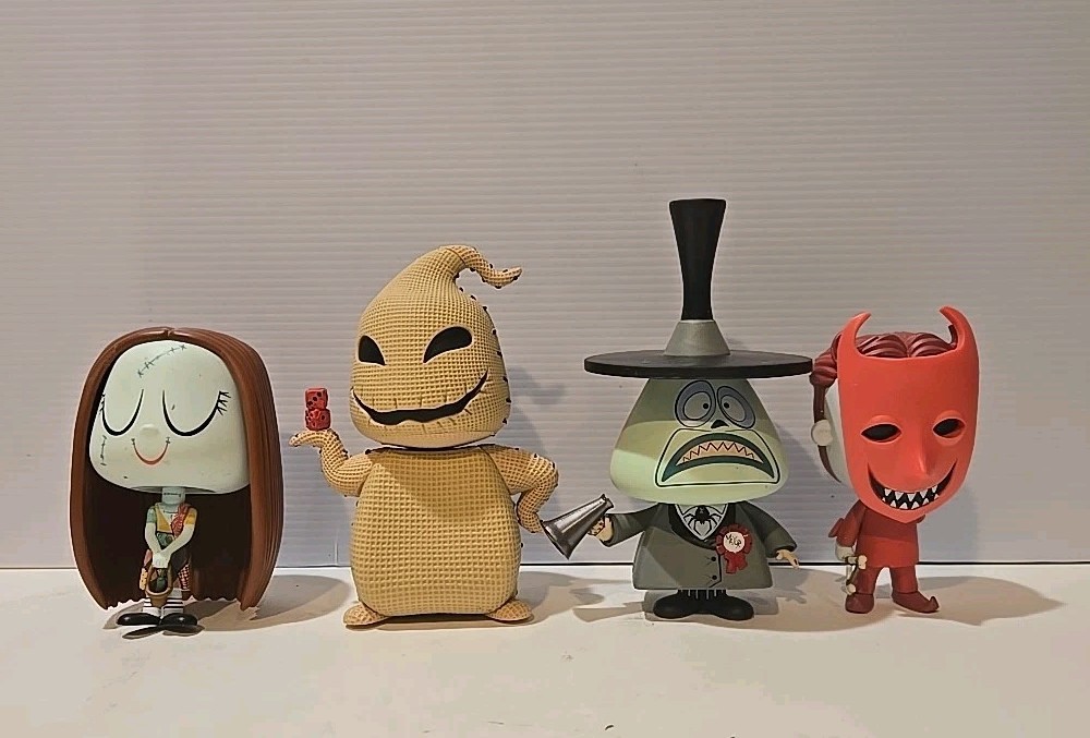 Funko VYNL Disney The Nightmare Before Christmas - Lot of 4 Loose Figures Funko VYNL Disney The Nightmare Before Christmas - Lot of 4 Loose Figures