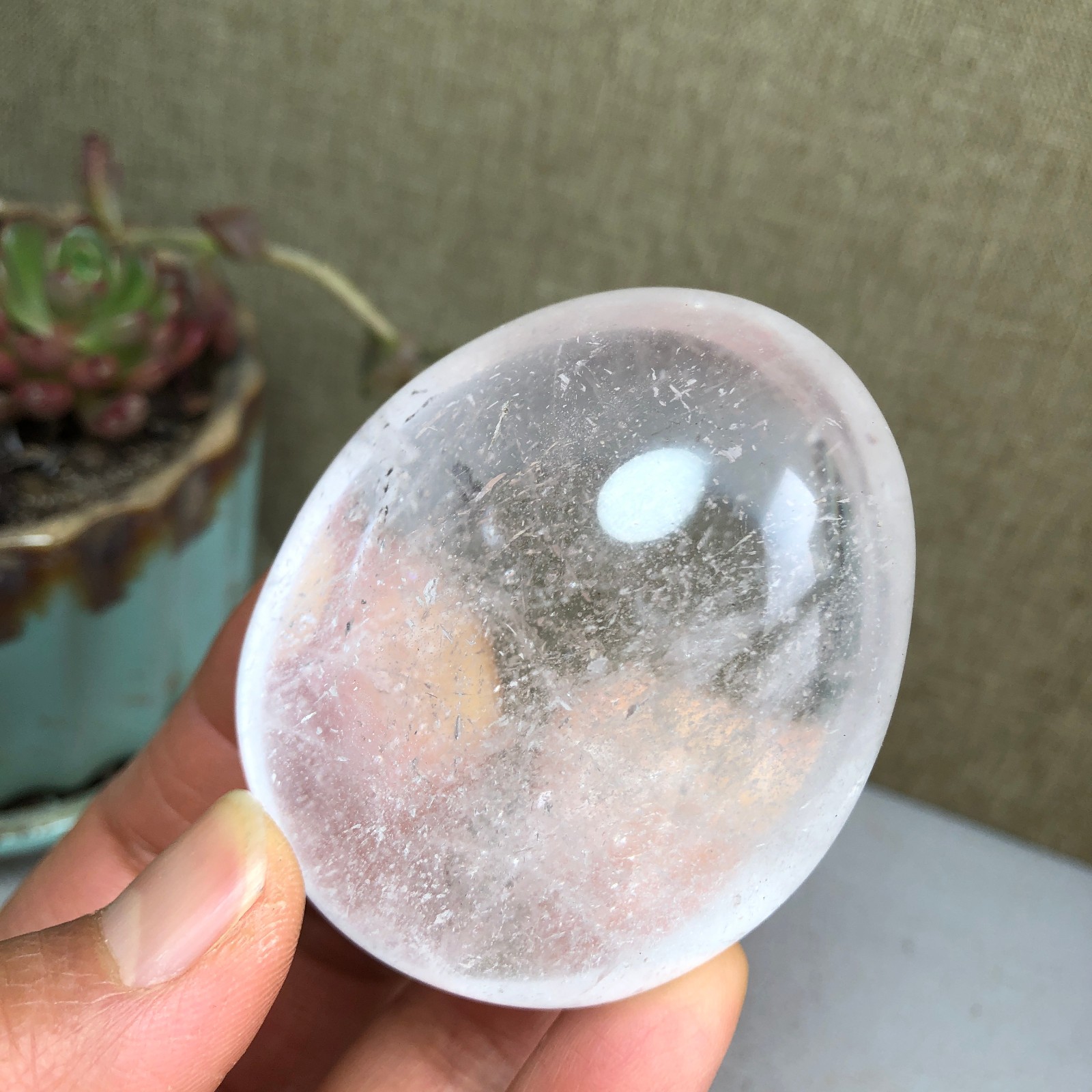 61mm Natural white quartz Crystal semi-precious stone specimens 148g A3355