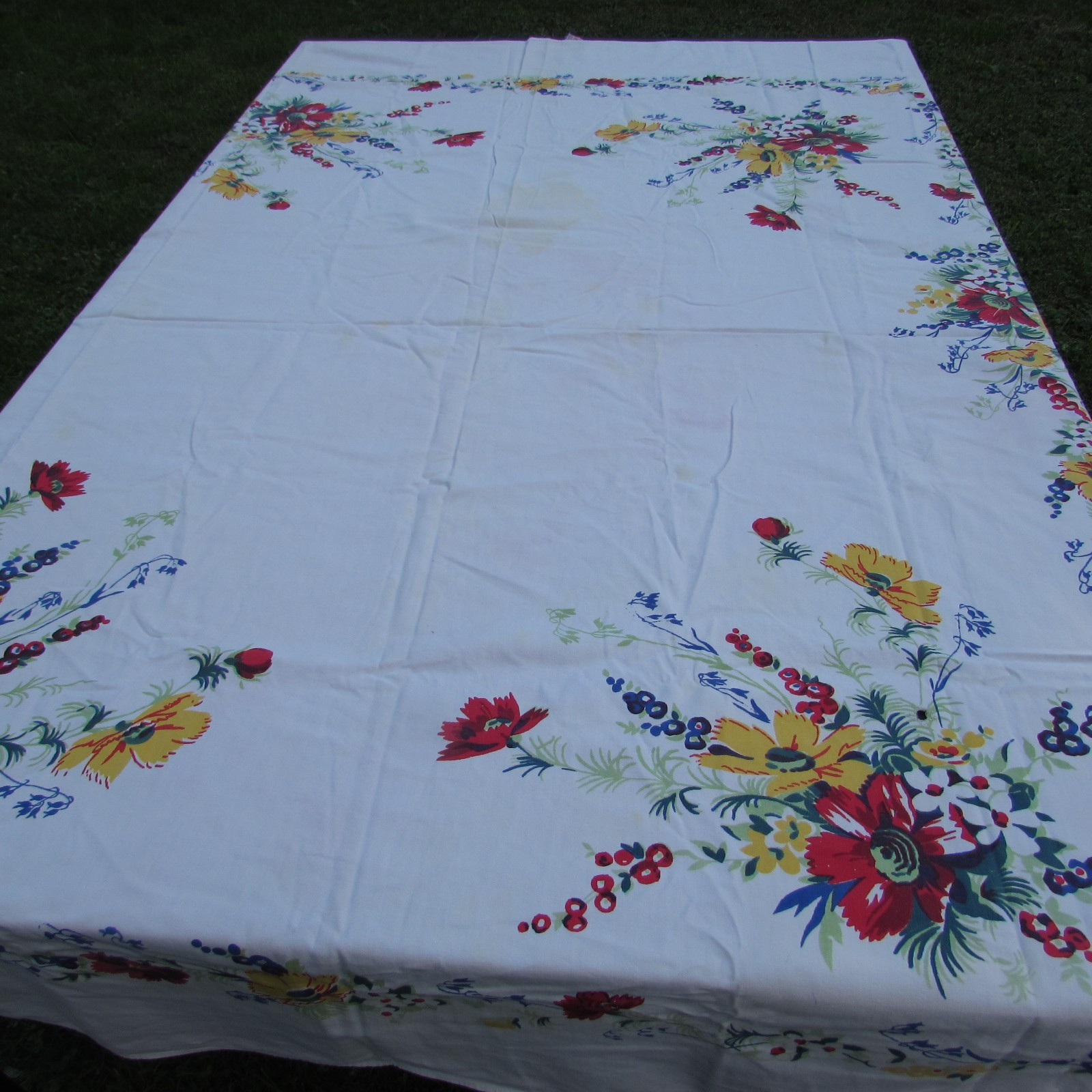 1950s Wilendur Cosmos Vintage Tablecloth Cottagecore Farmhouse CUTTER 64 x 74\
