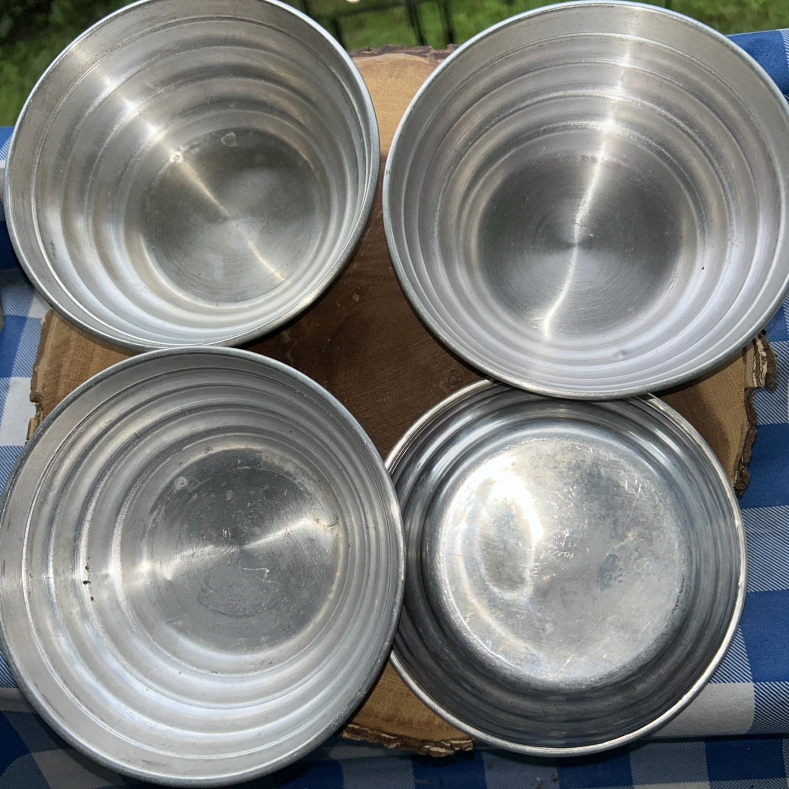 Vintage Mid-Century NASCO ITALY Hammered Aluminum 6” Bowls Set Of 4 Vintage Mid-Century NASCO ITALY Hammered Aluminum 6” Bowls Set Of 4