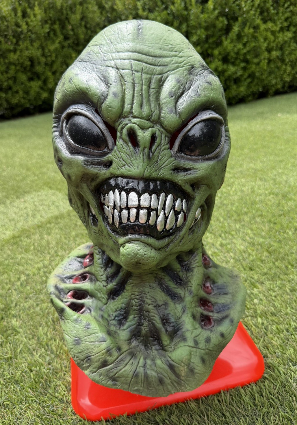 Lord Grimley's Manor Alpha Centauri Alien Adult Unisex Latex Full Mask Green NWT Lord Grimley's Manor Alpha Centauri Alien Adult Unisex Latex Full Mask Green NWT