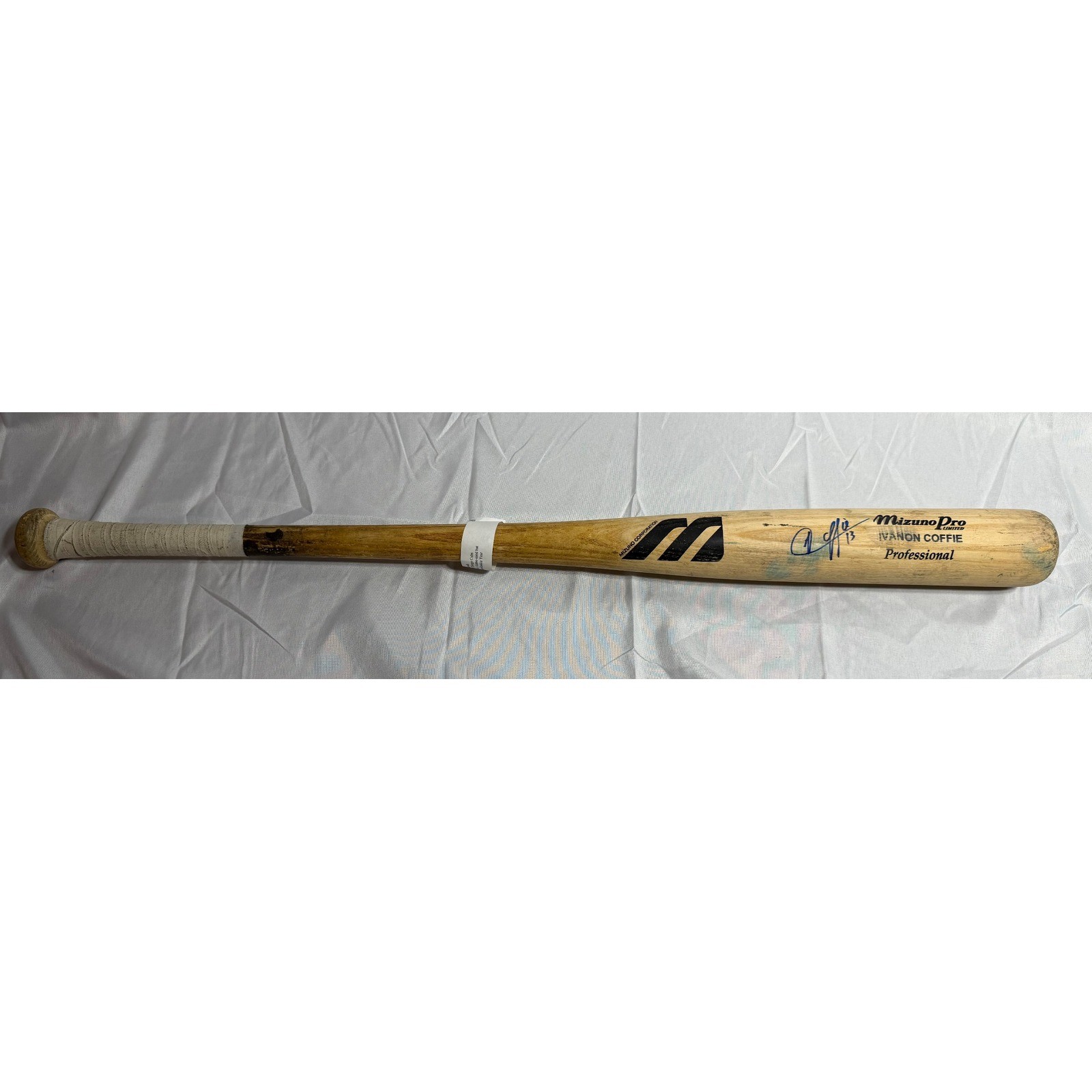Ivanon Coffie Signed Chicago Cubs Game Used Mizuno Pro Bat 2002 Spring Training
