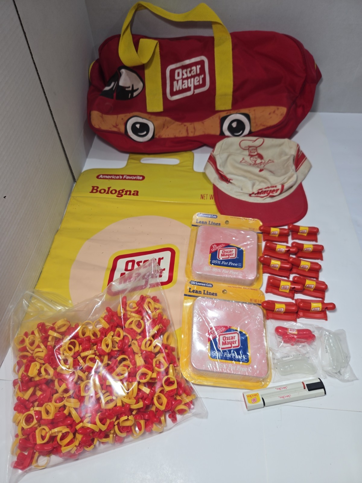 VTG-OSCAR MAYER-PROMOTIONAL MARKETING ITEMS-WIENERMOBILE WHISTLES-SALESMAN LOT