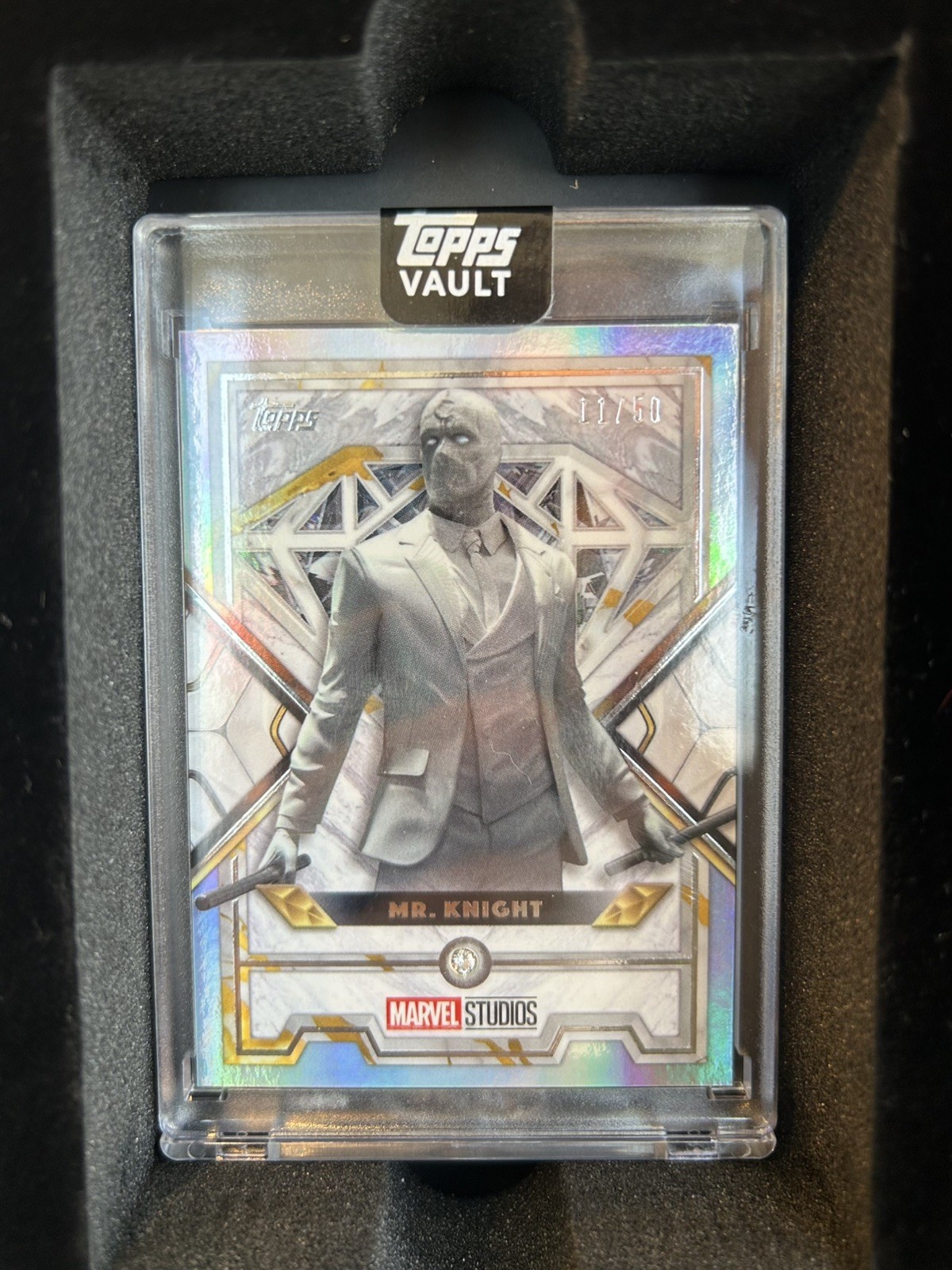 Topps 2026 Vault Marvel Mr Knight Diamonds Lucky #11/50 Topps 2026 Vault Marvel Mr Knight Diamonds Lucky #11/50