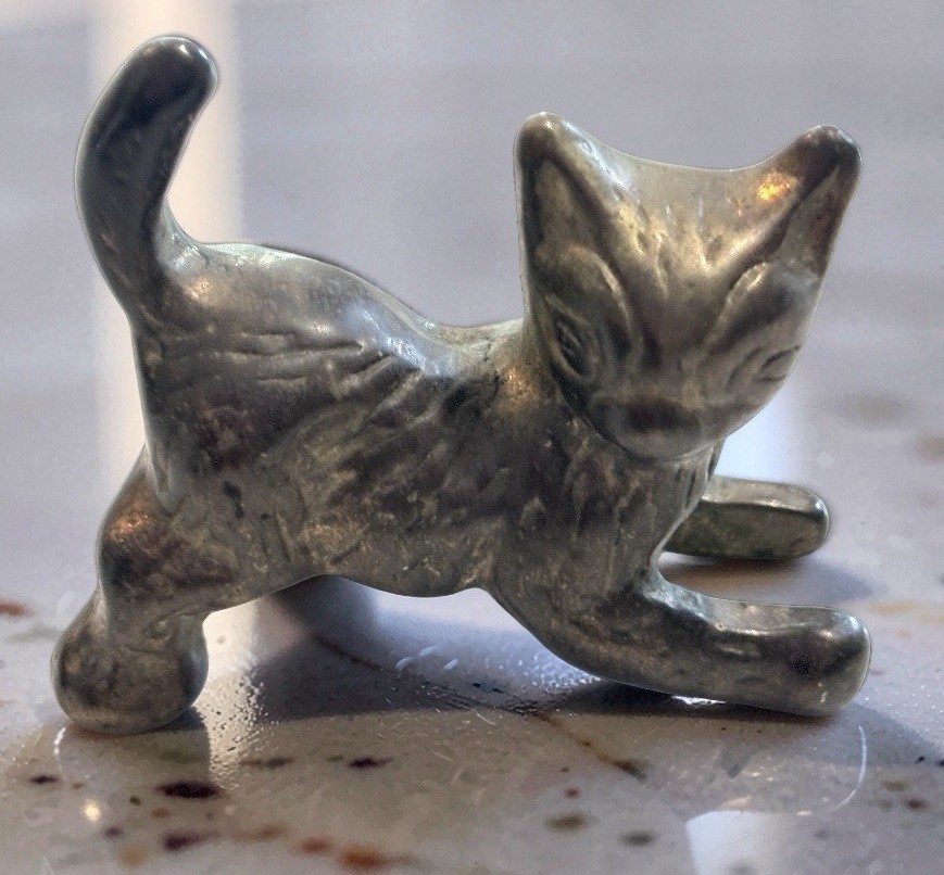 Vintage MCM Solid Brass Standing Cat Figurine 2.5´´