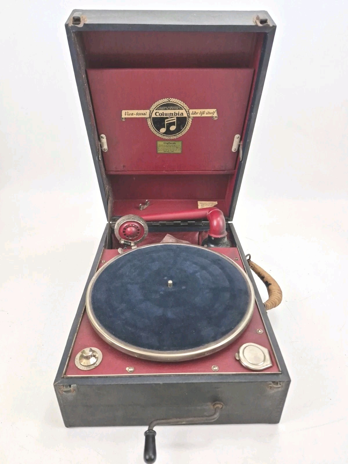 c1928 Columbia Grafonola Model 130 Portable Wind-Up Phonograph Works