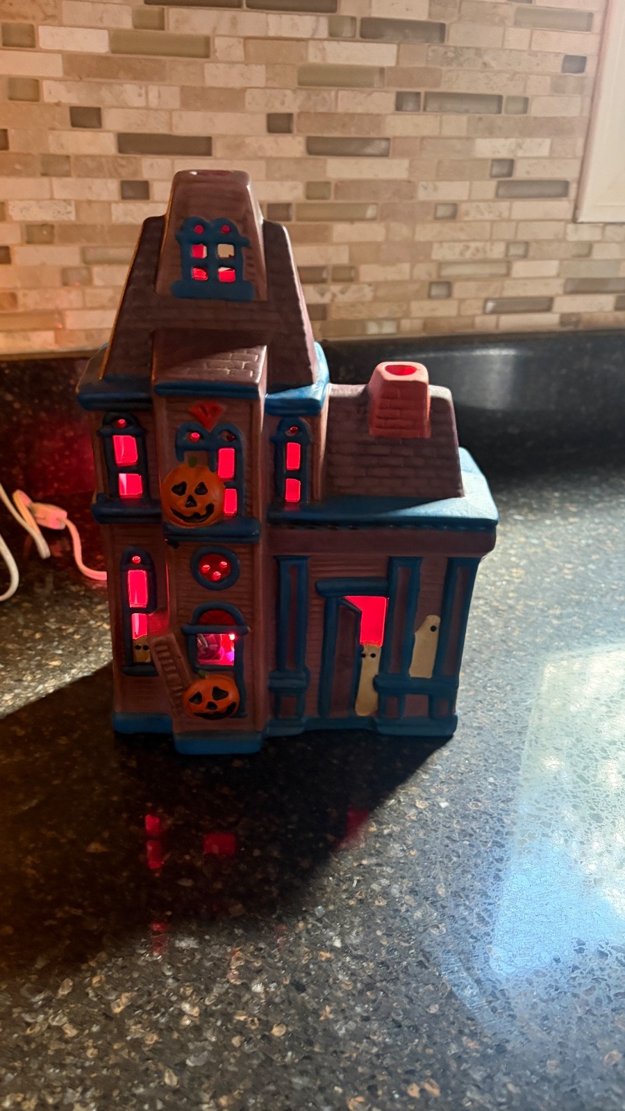 Pacific Rim Electrified Ceramic Haunted House w/ Light 5315 Box Halloween Works Pacific Rim Electrified Ceramic Haunted House w/ Light 5315 Box Halloween Works