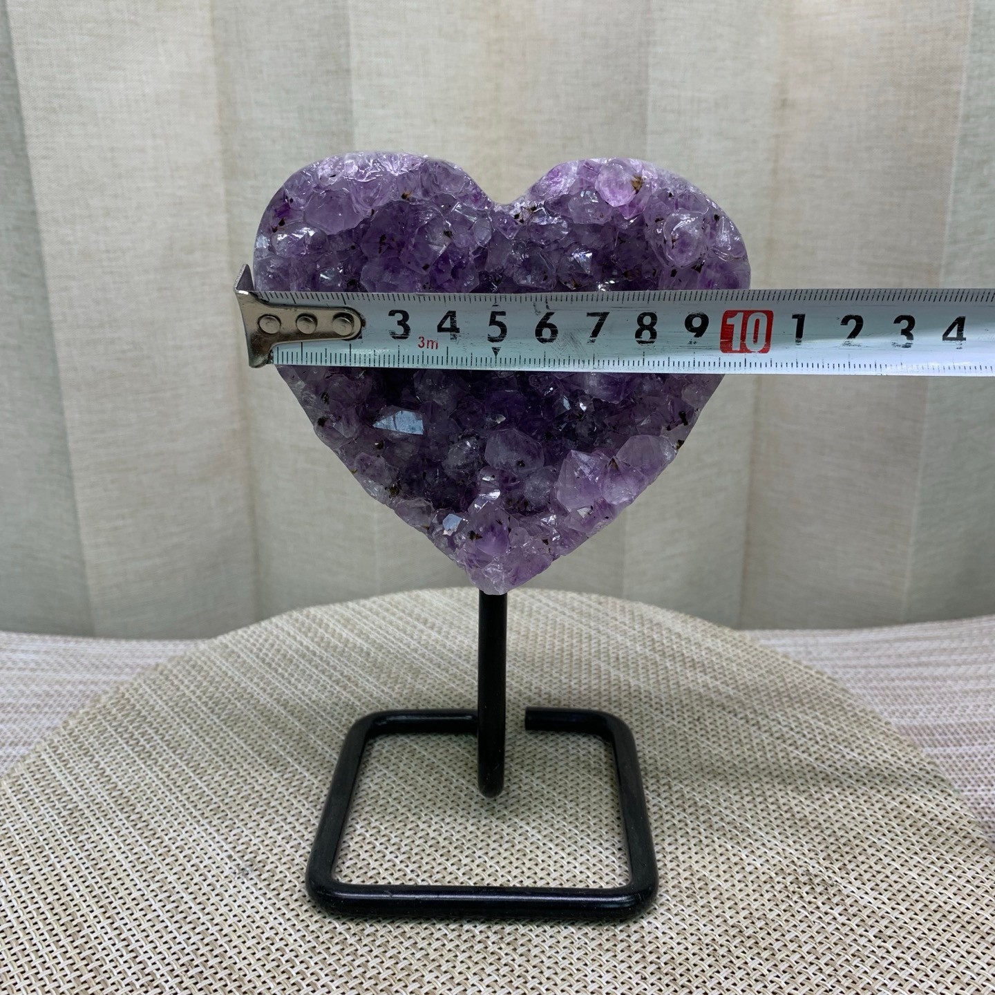 1.3LB Exquisite natural amethyst cave heart-shaped cut specimen