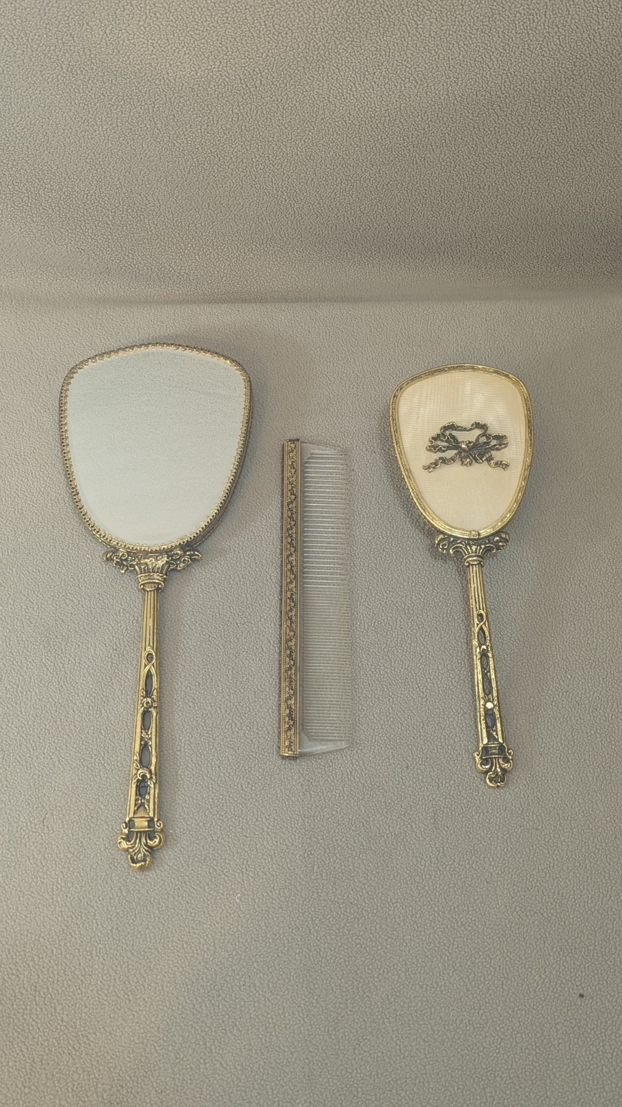 Antique Mid Century Gold Tone Vanity Set w/ Mirror Brush & Comb. Great Condition Antique Mid Century Gold Tone Vanity Set w/ Mirror Brush & Comb. Great Condition