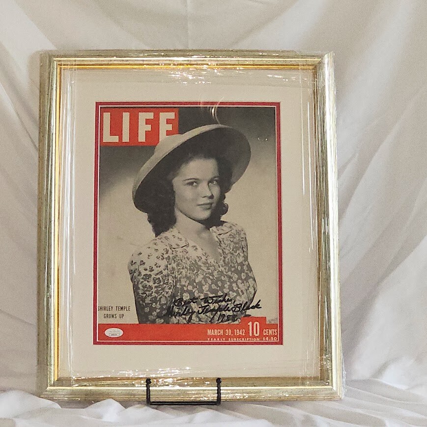 Shirley Tempe Black Signed Autographed Life Magazine 1942 JSA Certified RARE Shirley Tempe Black Signed Autographed Life Magazine 1942 JSA Certified RARE