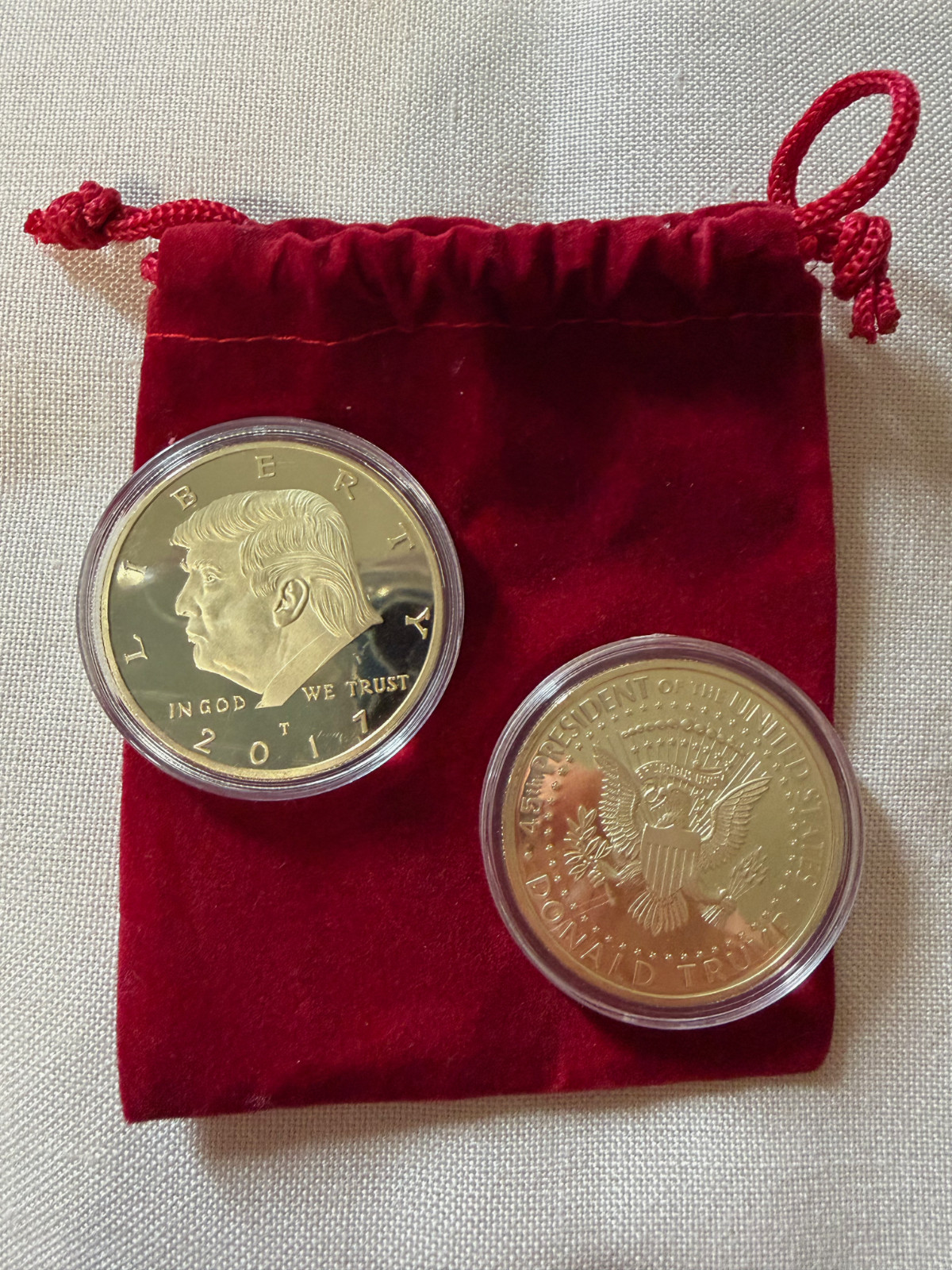 Donald Trump 2017 Coin Gold Collectable 45th President 24k gold plated Donald Trump 2017 Coin Gold Collectable 45th President 24k gold plated