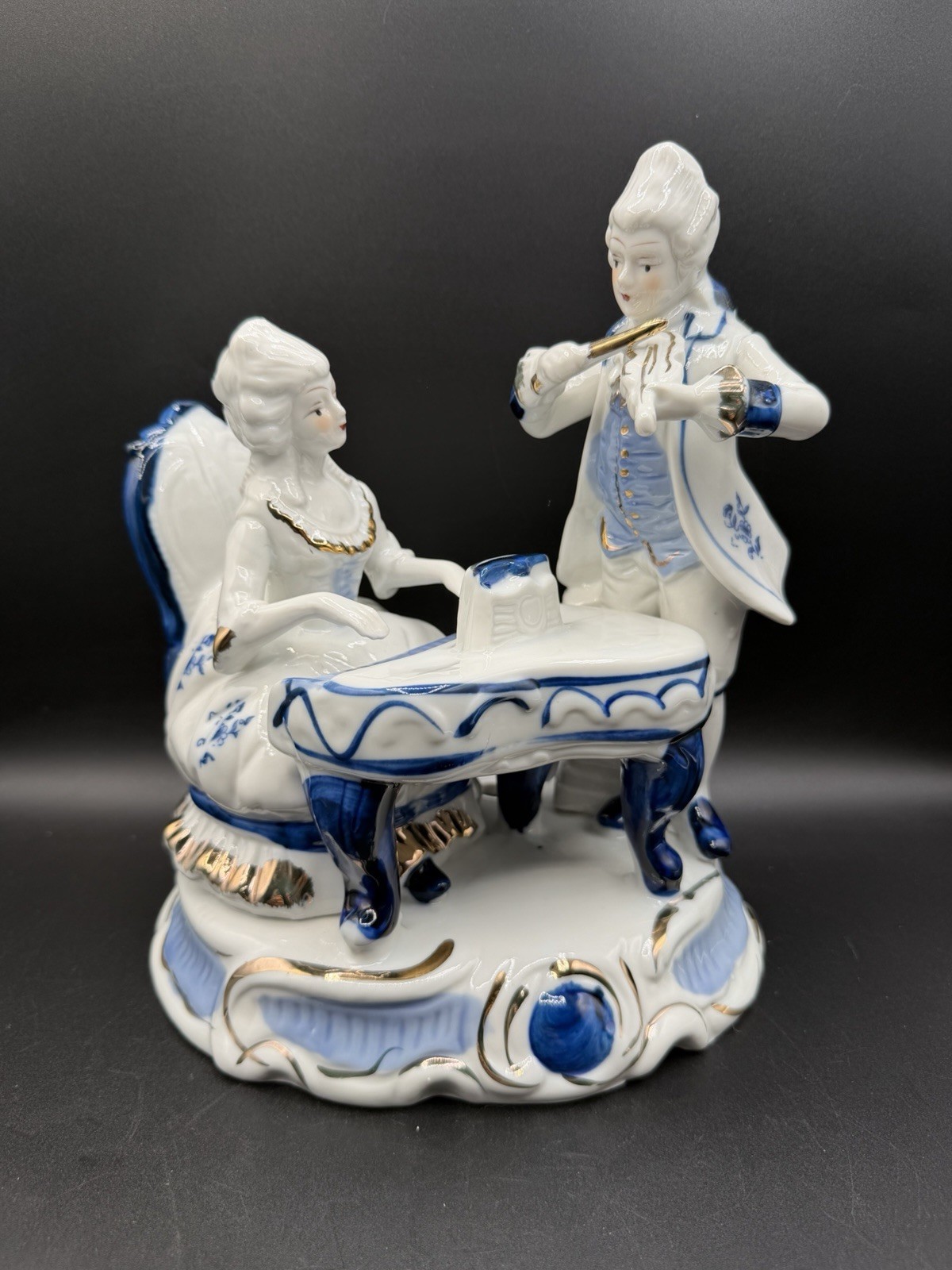 VTG Victorian Porcelain Couple Playing Piano And Violin Lamp -Needs Repair READ VTG Victorian Porcelain Couple Playing Piano And Violin Lamp -Needs Repair READ