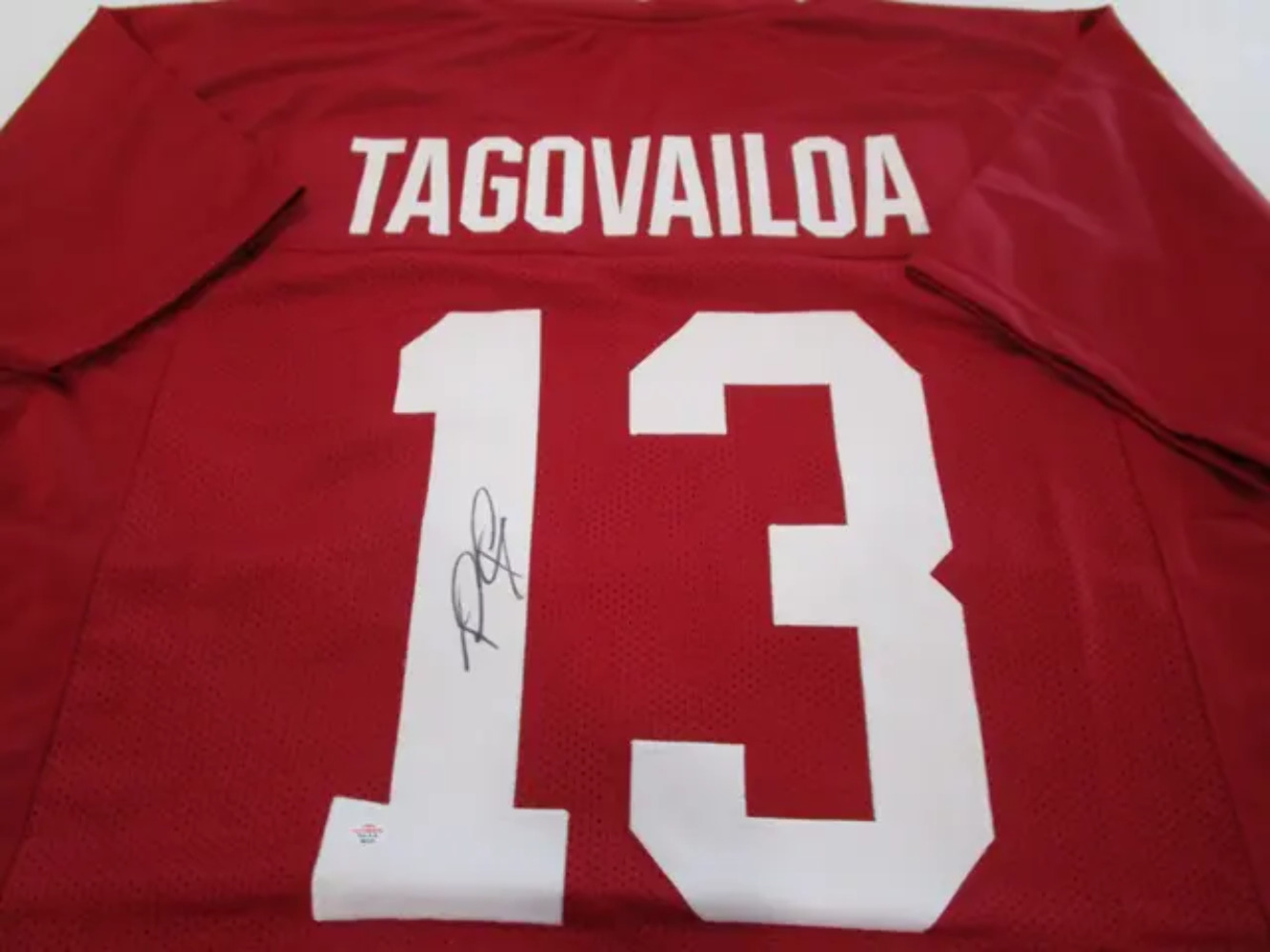Tua Tagovailoa of the Alabama signed autographed football jersey PAAS COA 133
