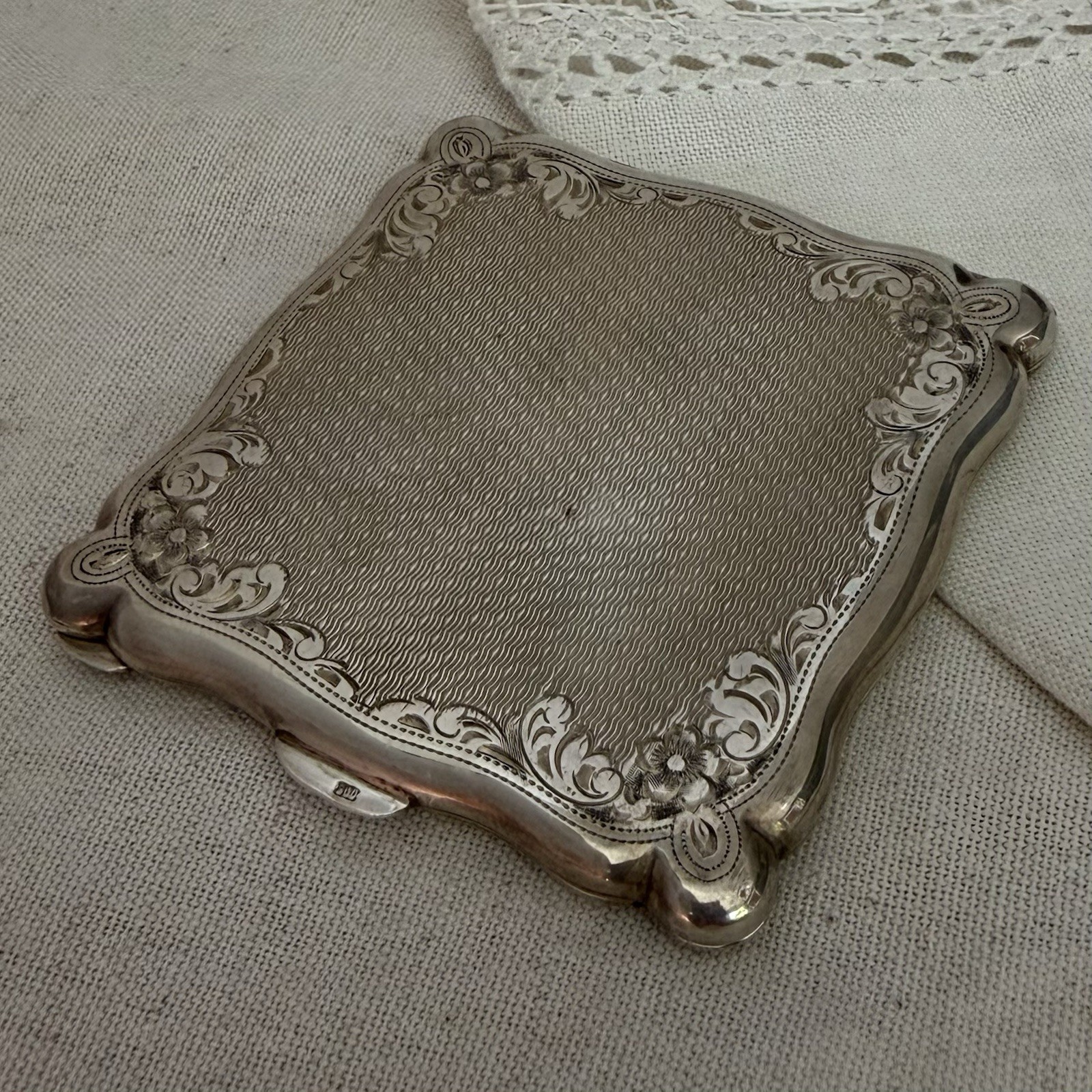 Antique 800 Silver Powder Compact Engraved Art Deco Vanity Mirror c. 1920s