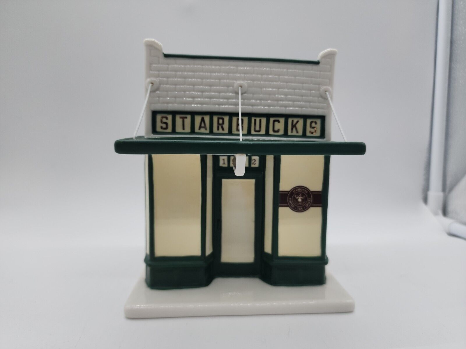2016 Starbucks Pike Place Storefront ceramic Collectable 1971 original store