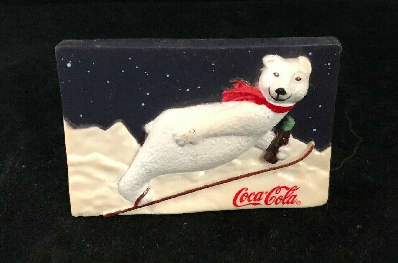 Coca-Cola Bear Skiing Magnet No.51564 - 1997