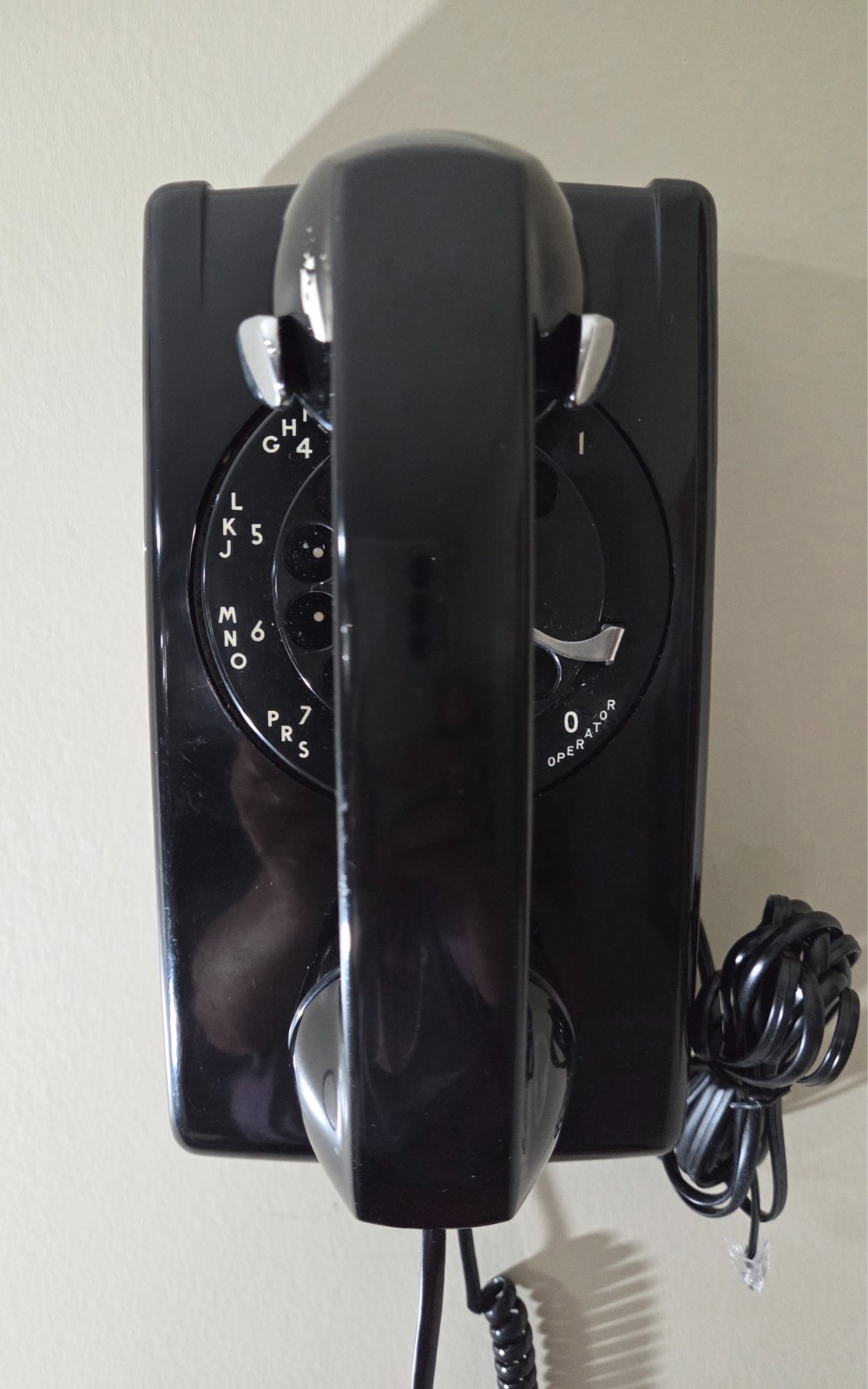 1961 Black Western Electric Rotary 554 Wall Phone Excellent Condition  WORKS