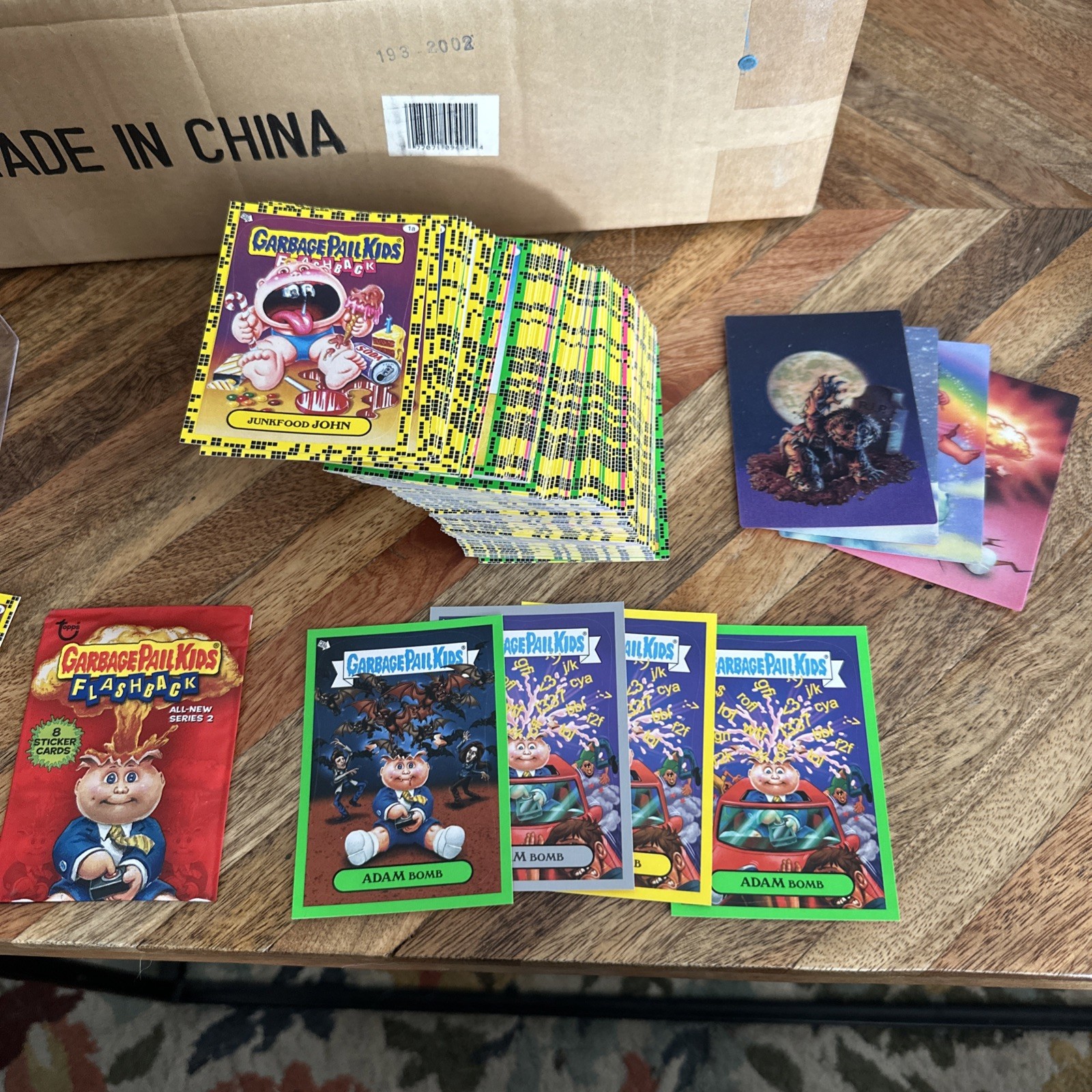 Garbage Pail Kids GPK 2011 Flashback Series 2 YELLOW Lot Of 160 No Dupes + Paral Garbage Pail Kids GPK 2011 Flashback Series 2 YELLOW Lot Of 160 No Dupes + Paral