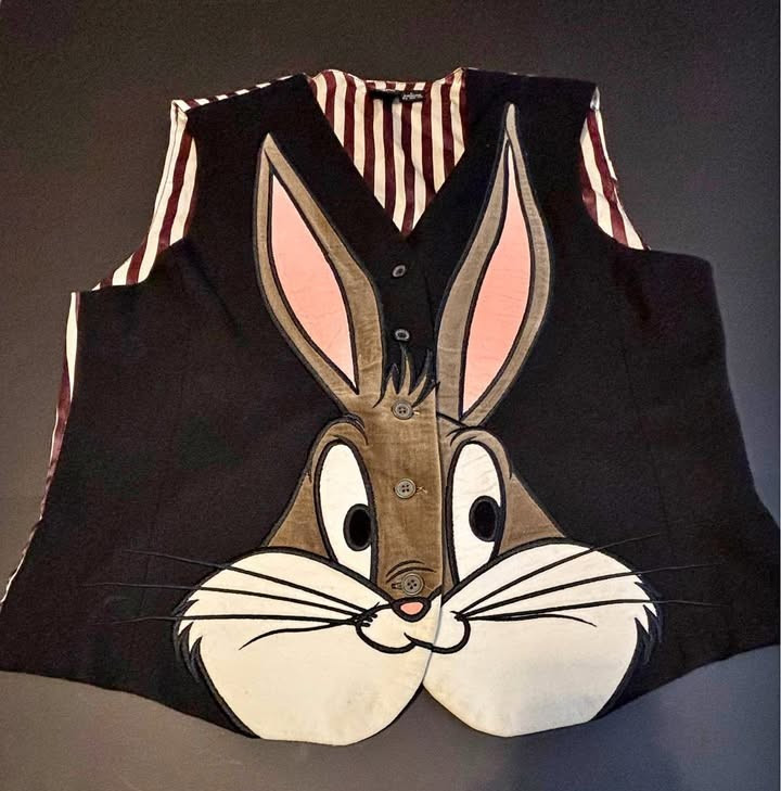 Vintage Warner Brothers Bugs Bunny Vest RARE Wool Patchwork Front FLAW