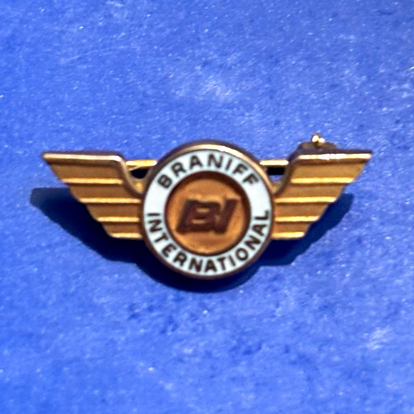 Braniff International Anniversary Flight Pin 10k Gold Braniff International Anniversary Flight Pin 10k Gold