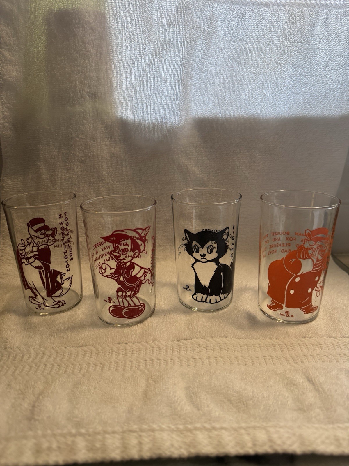Vintage Walt Disney Productions Pinocchio Character Drinking Glasses Set of 4