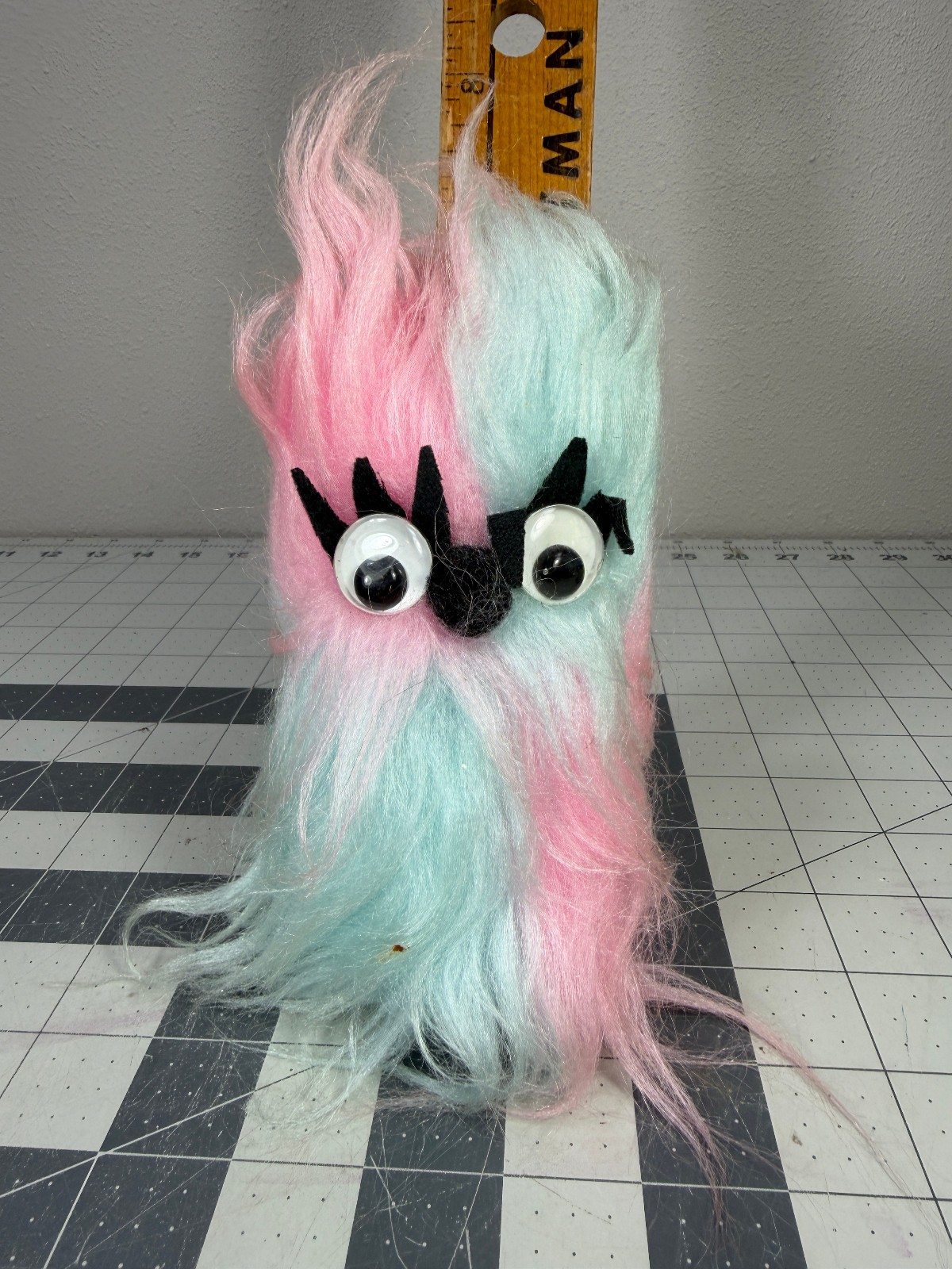 Vintage Mid Century Blue & Pink Fur Glook Gonk 6\