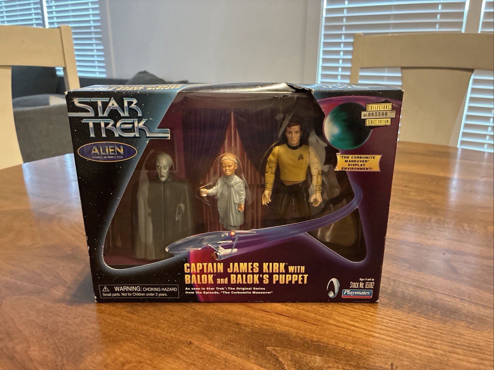 Playmates Star Trek: Alien Series Captain Kirk with Balok & Puppet Brand New Playmates Star Trek: Alien Series Captain Kirk with Balok & Puppet Brand New