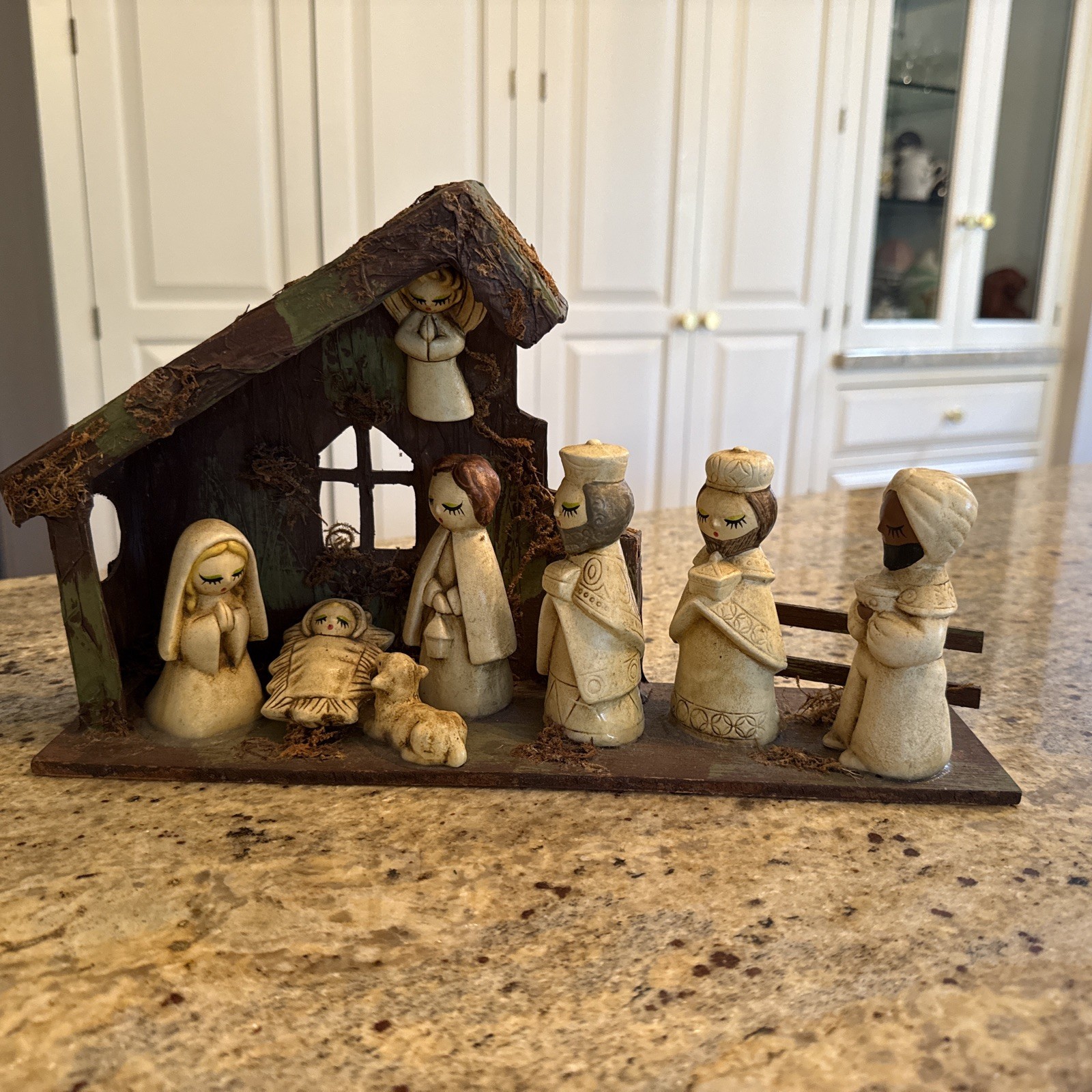 Vtg MCM Nativity Set Made In Japan Ceramic Figures Hand Painted Cottage Core Vtg MCM Nativity Set Made In Japan Ceramic Figures Hand Painted Cottage Core