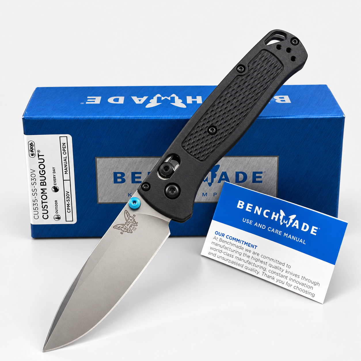 Benchmade-Bugout-(535BK-2) Black CF-Elite Handle CPM-S30V-Satin Drop Point Knive