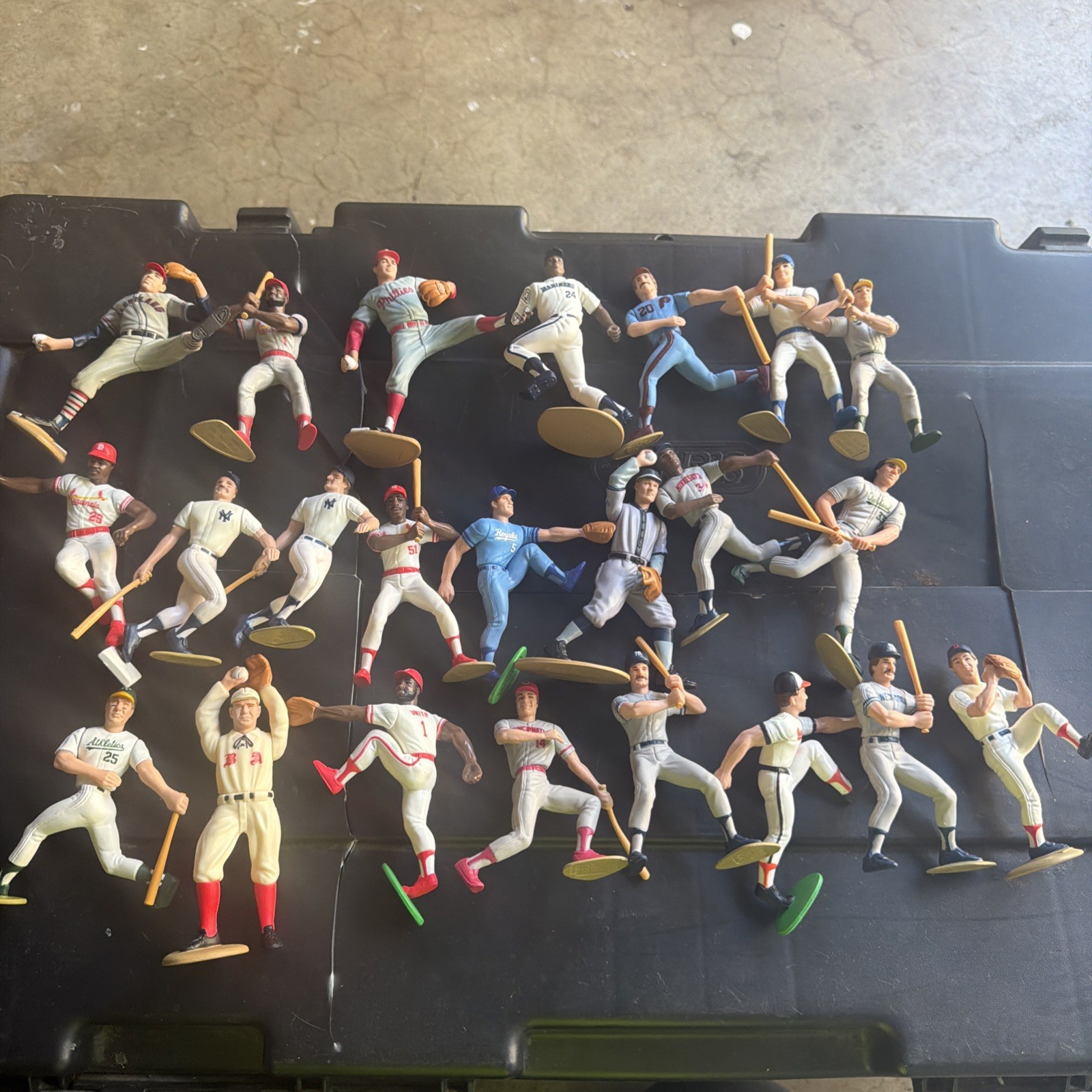 Vintage slu lot 23 total Vintage slu lot 23 total
