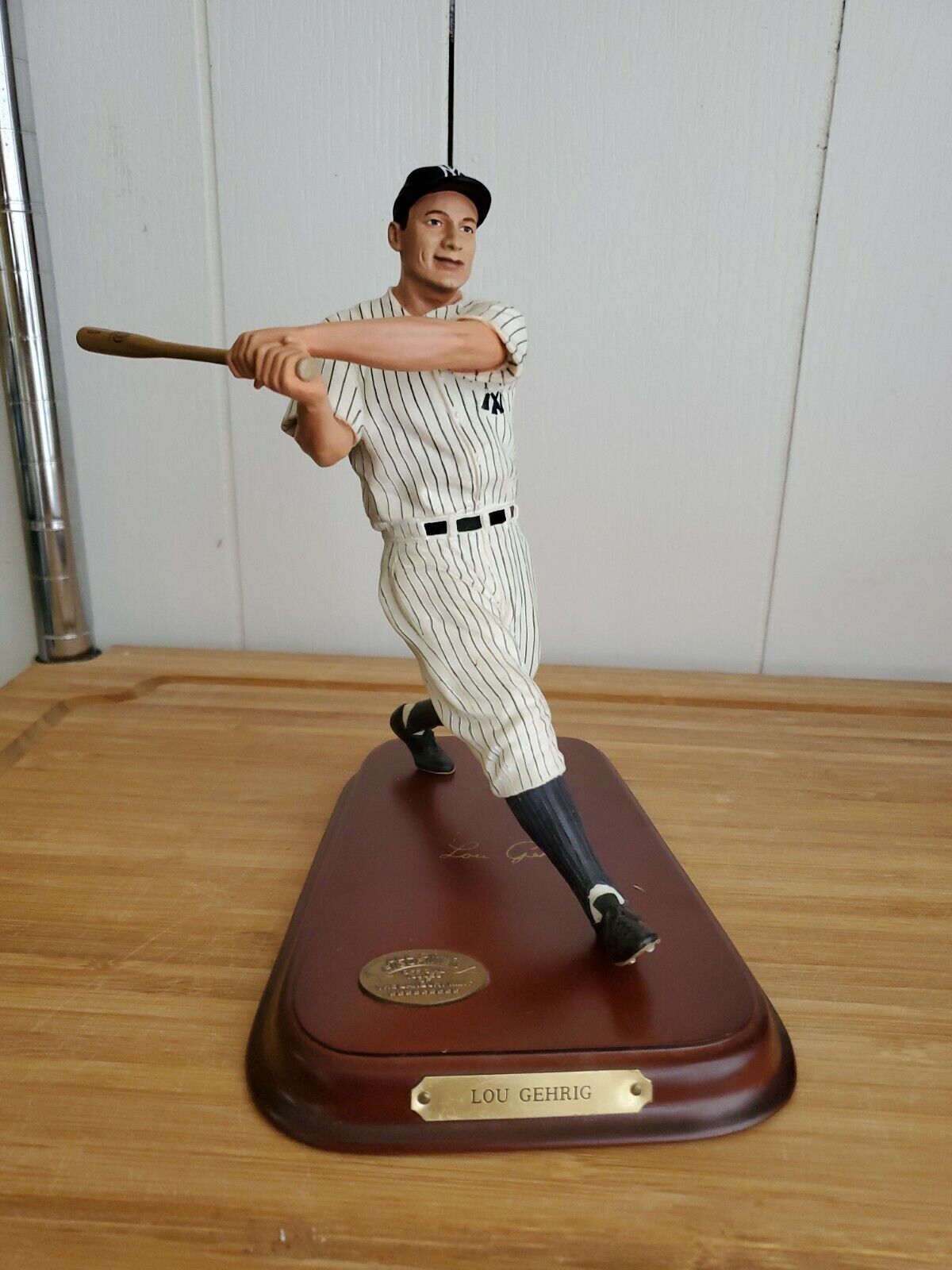 LOU GEHRIG The Danbury Mint All Star Figurines Collection New York Yankees